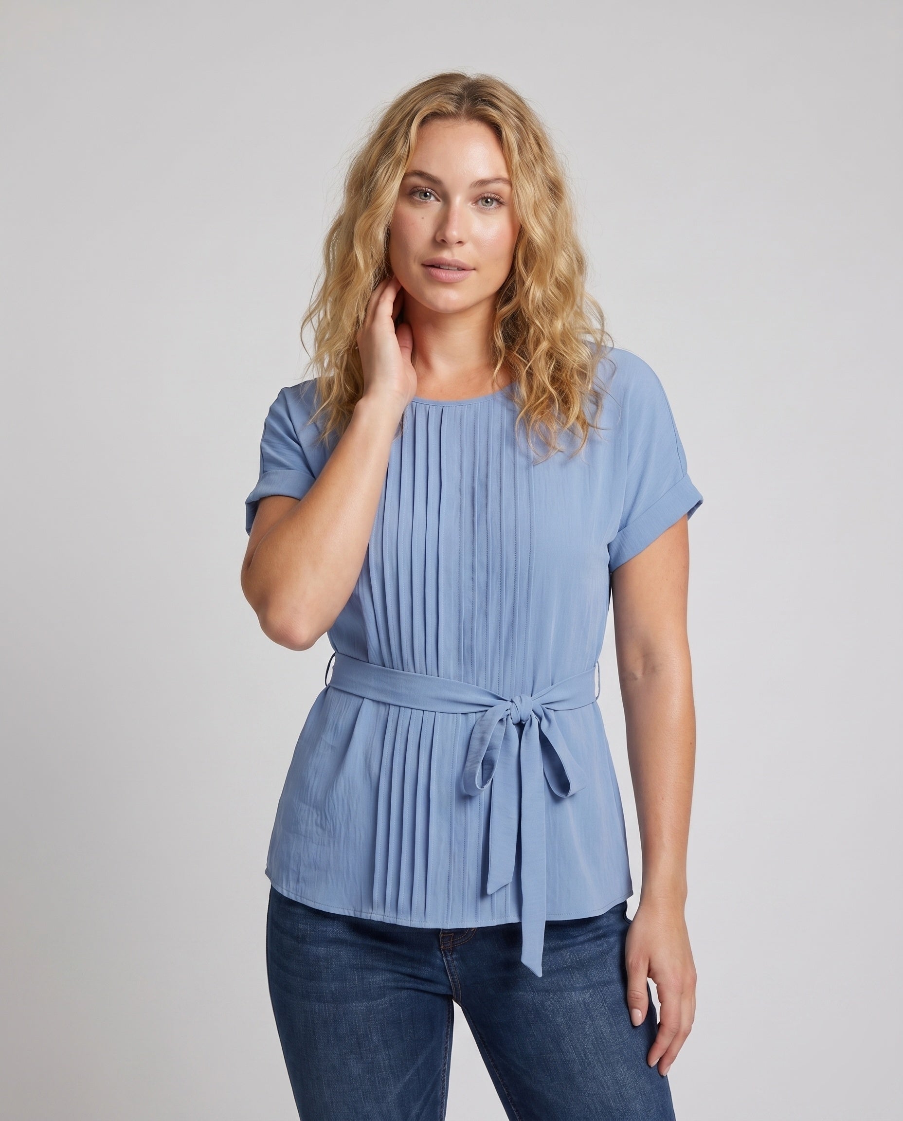 Product 15639209738570 - upper_body