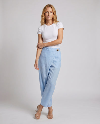 Damen Elegant geschnittene Leinenhose mit seitlichen Taschen und Knopfdetail R&B