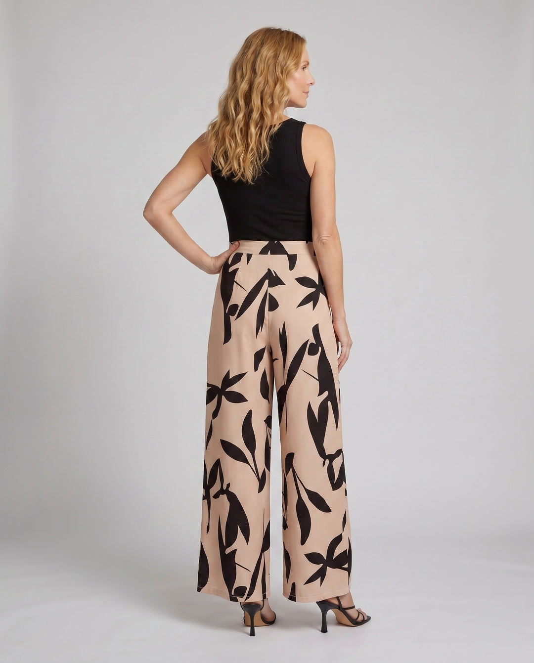Product 15639210557770 - back_view
