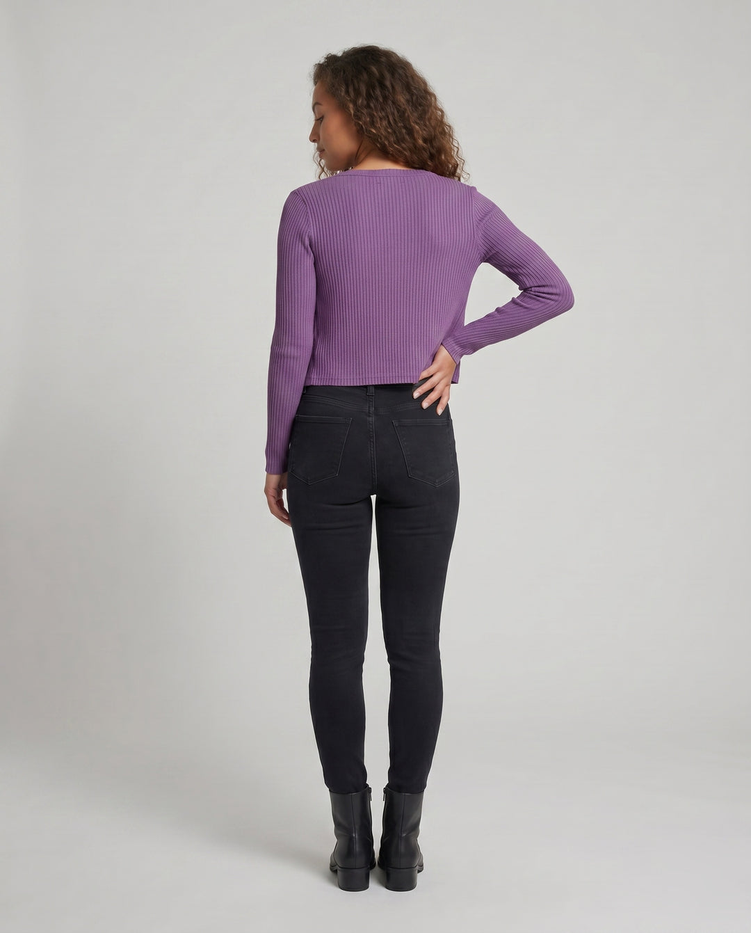 Product 15639212523850 - back_view