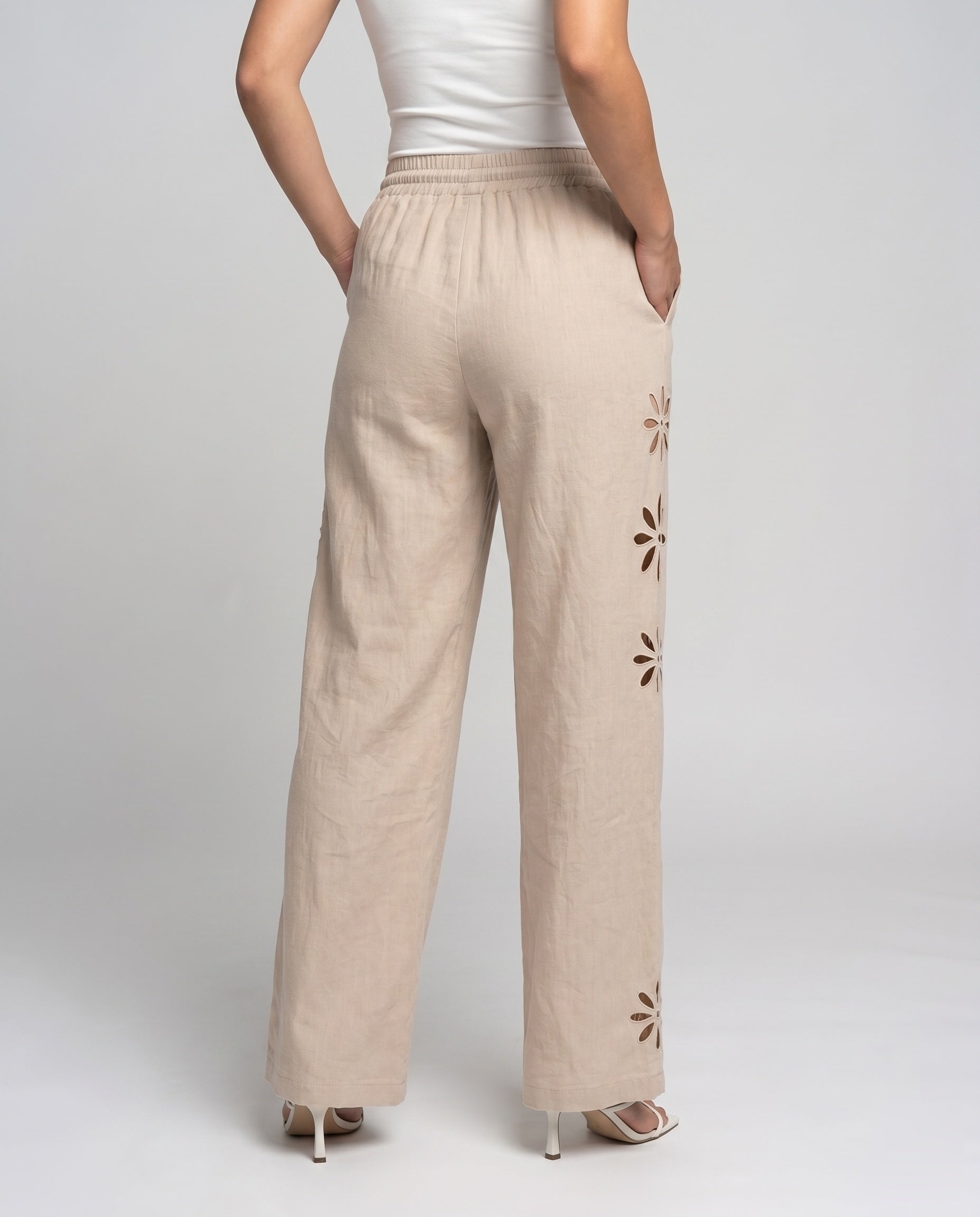 Product 15639212818762 - lower_body