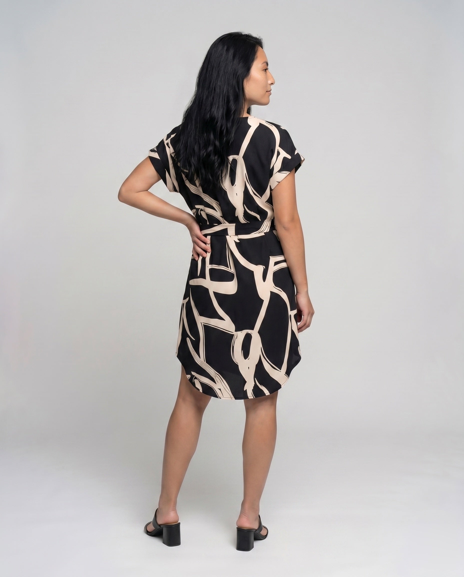 Product 15639212884298 - back_view