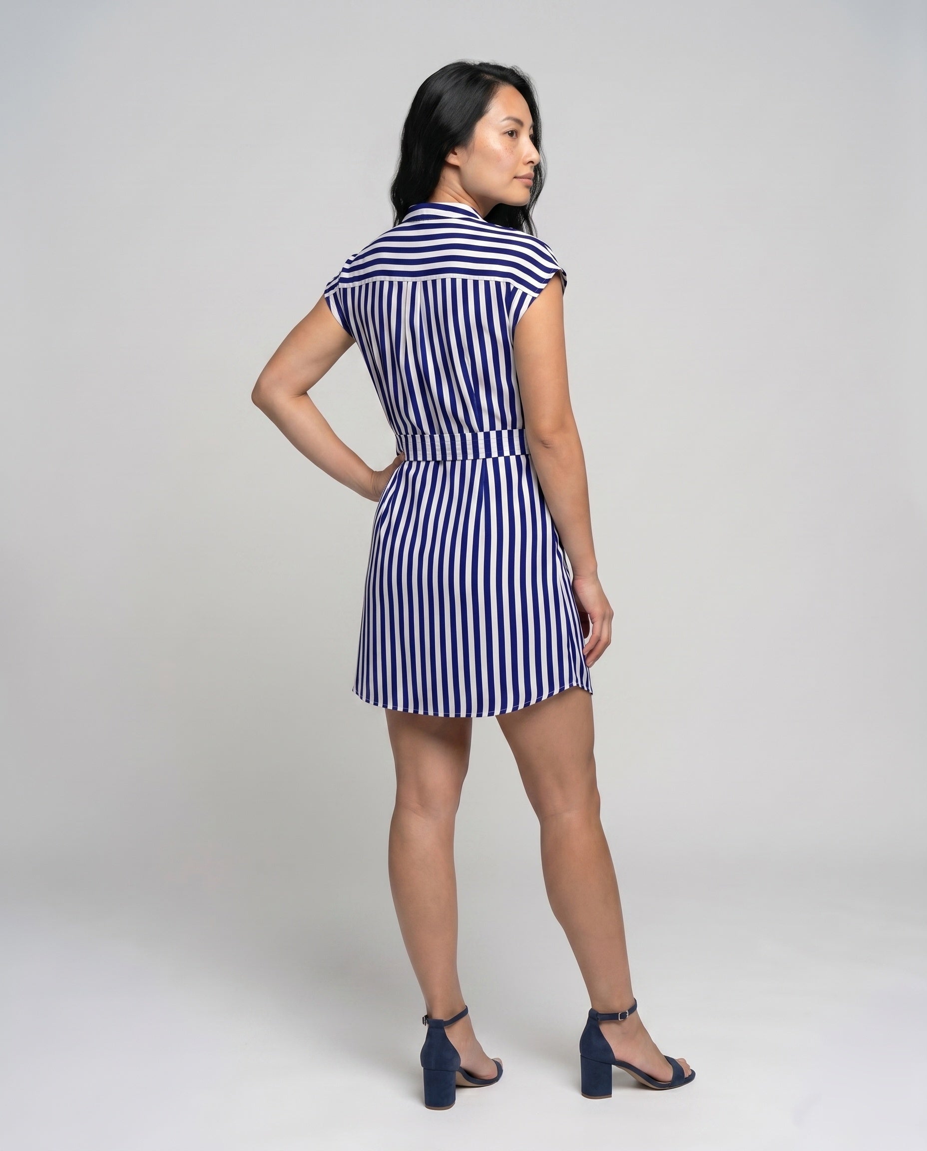 Product 15639213965642 - back_view