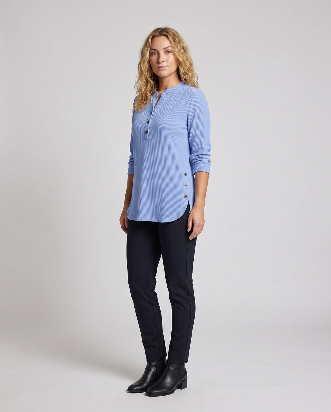 Product 15639214948682 - full_body_front