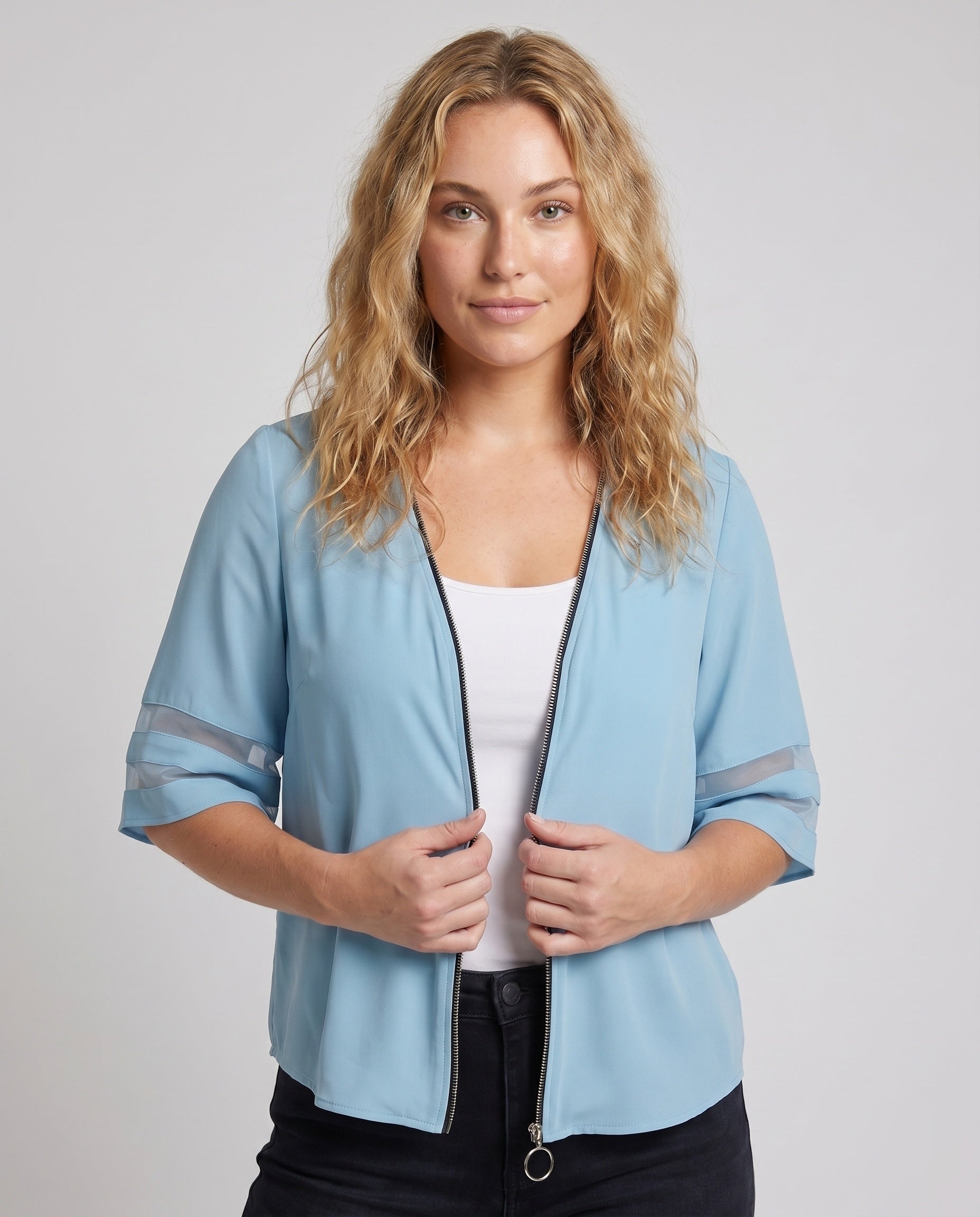 Product 15639215079754 - upper_body