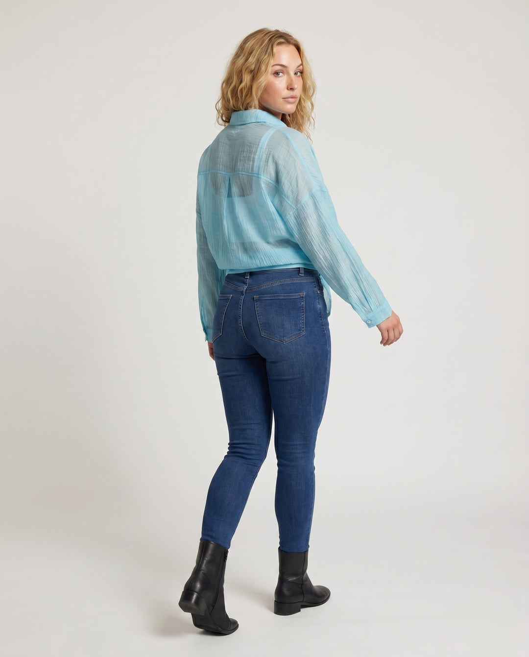 Product 15639215341898 - back_view