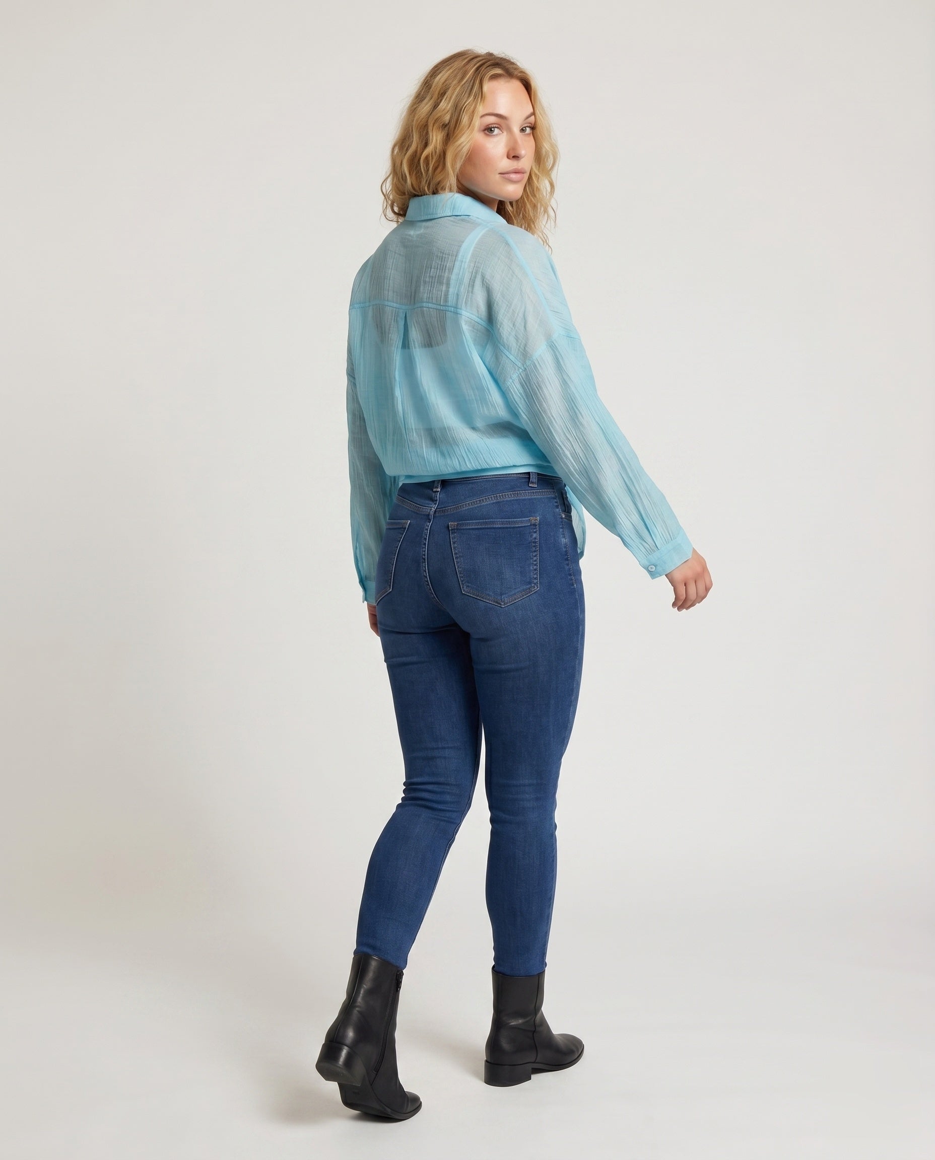 Product 15639215341898 - back_view