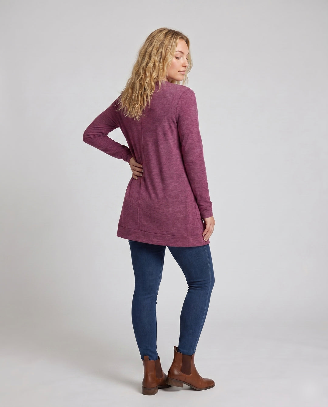 Product 15639215505738 - back_view