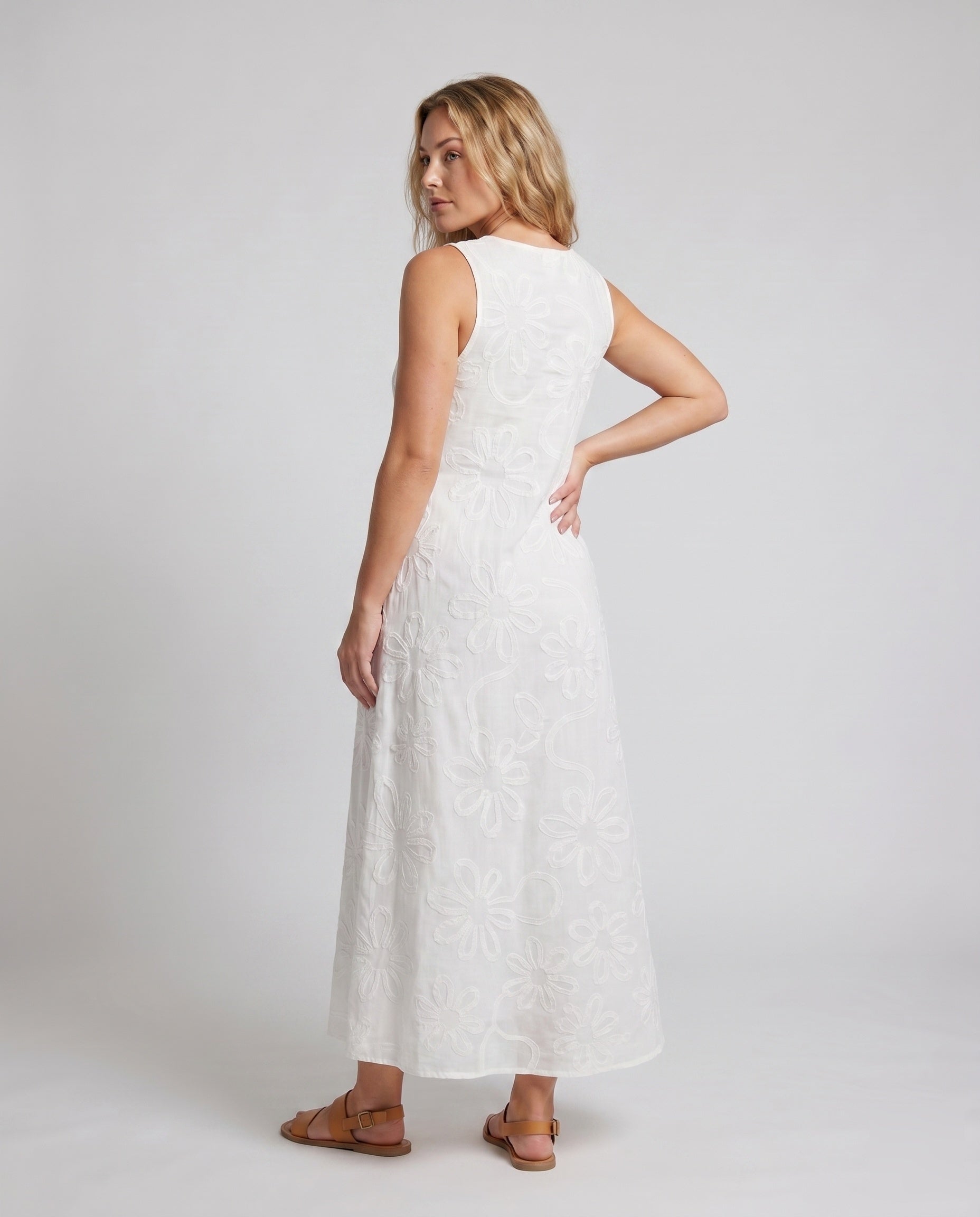 Product 15639217733962 - back_view