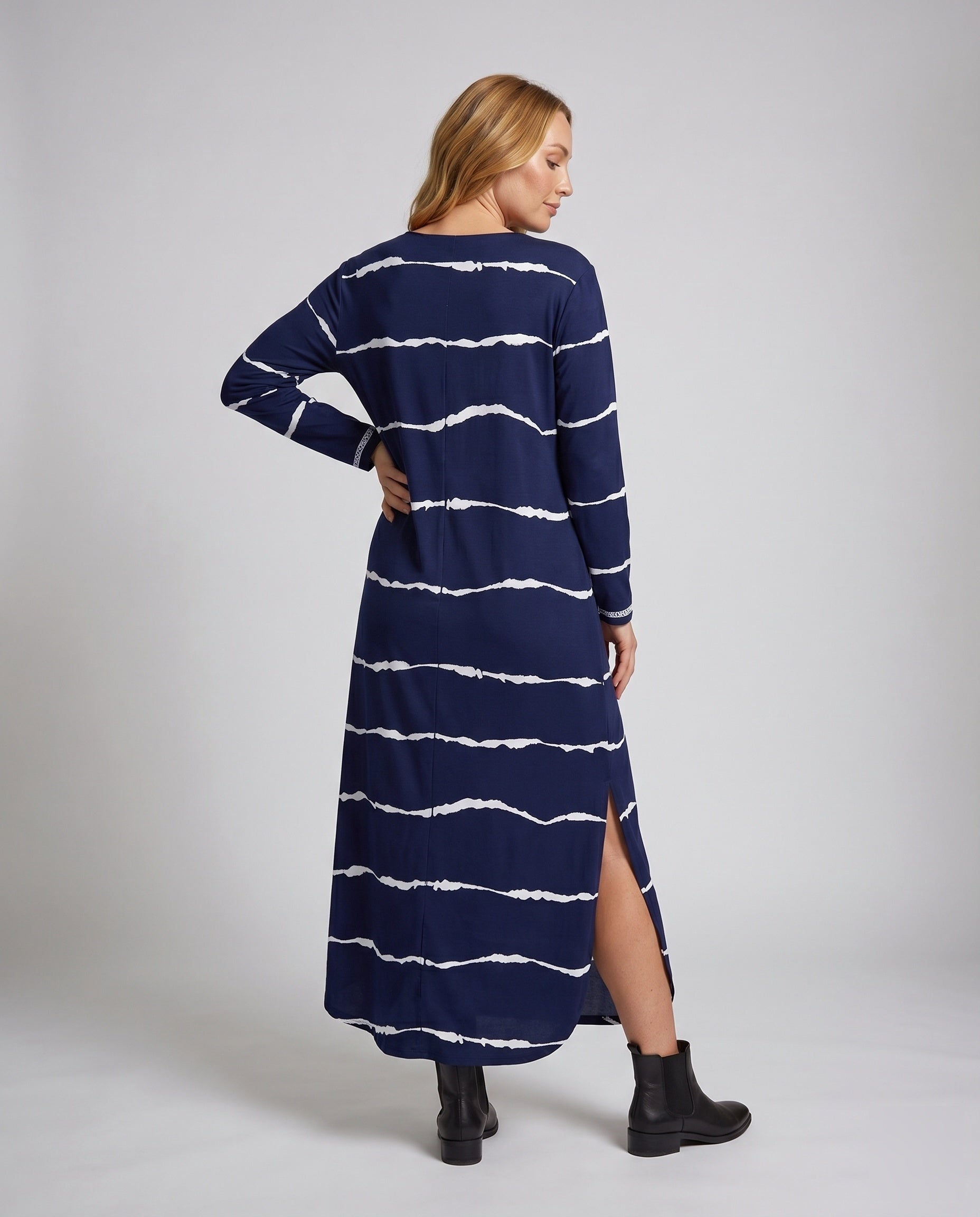 Product 15639218028874 - back_view