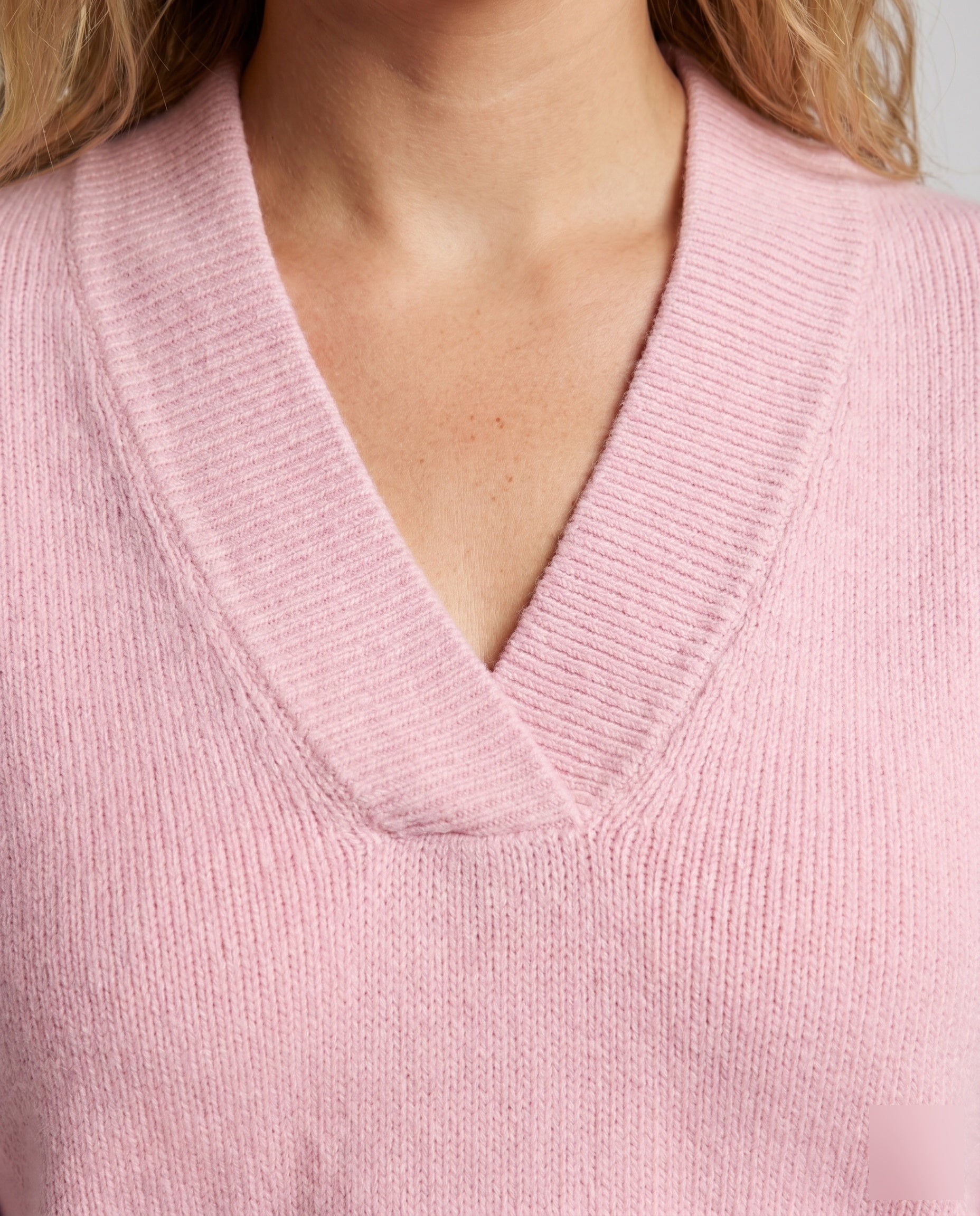 Product 15639219536202 - close_up_detail