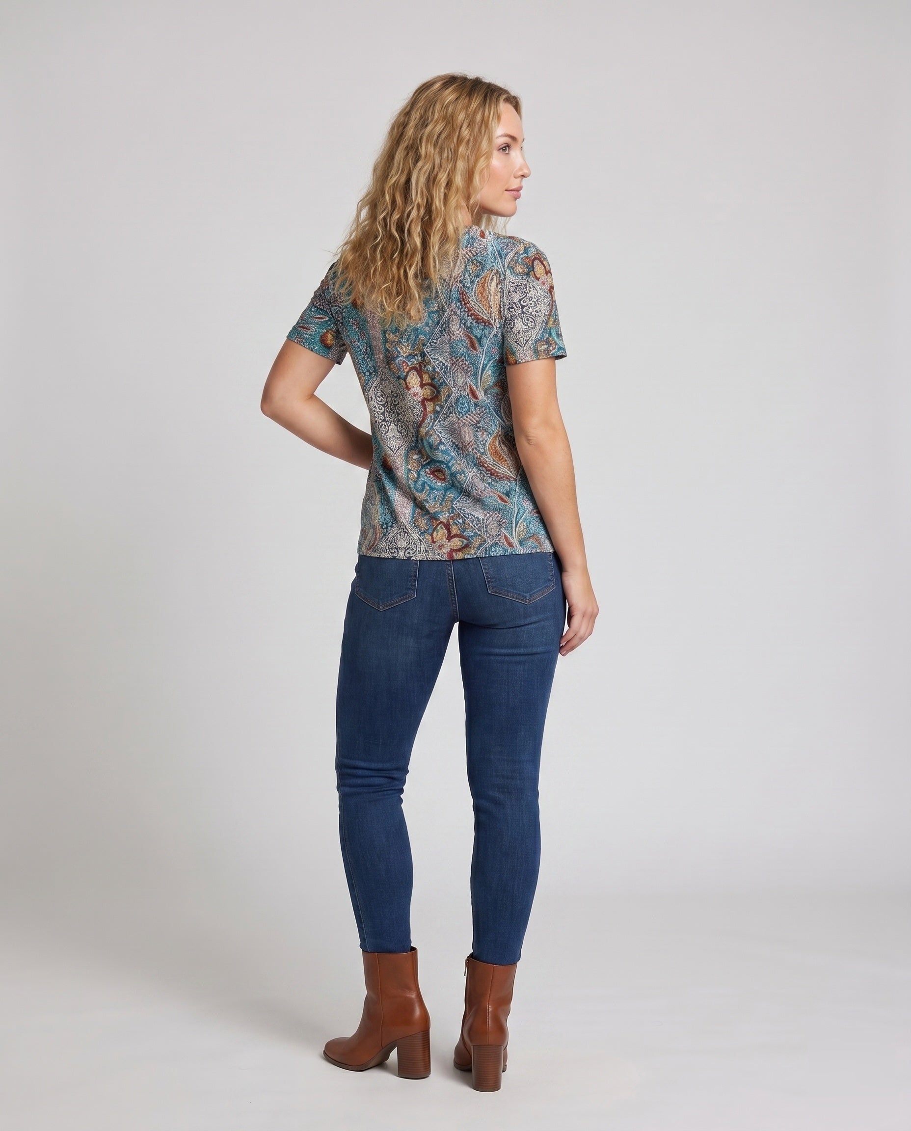 Product 15639219732810 - back_view