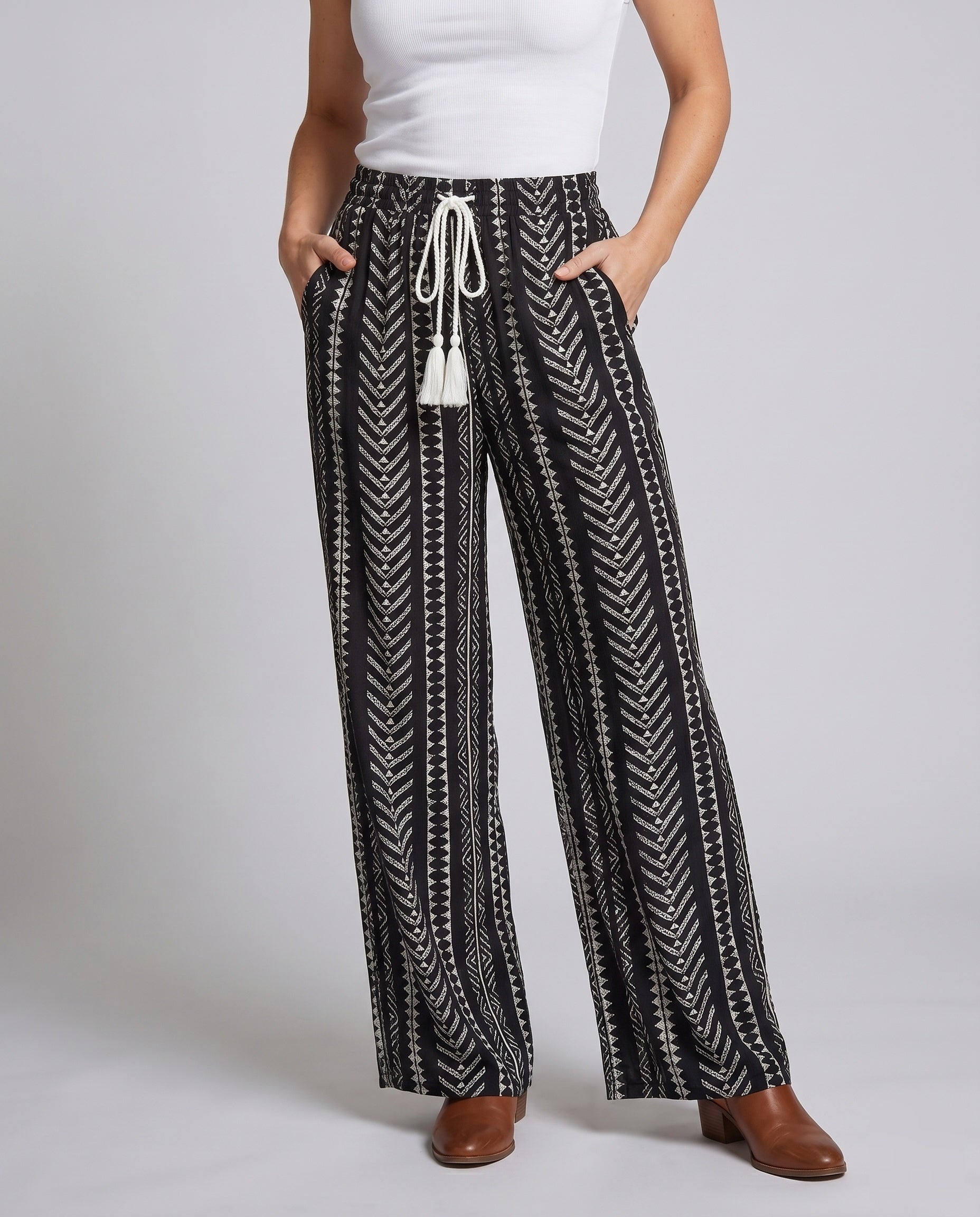 Product 15639220126026 - lower_body