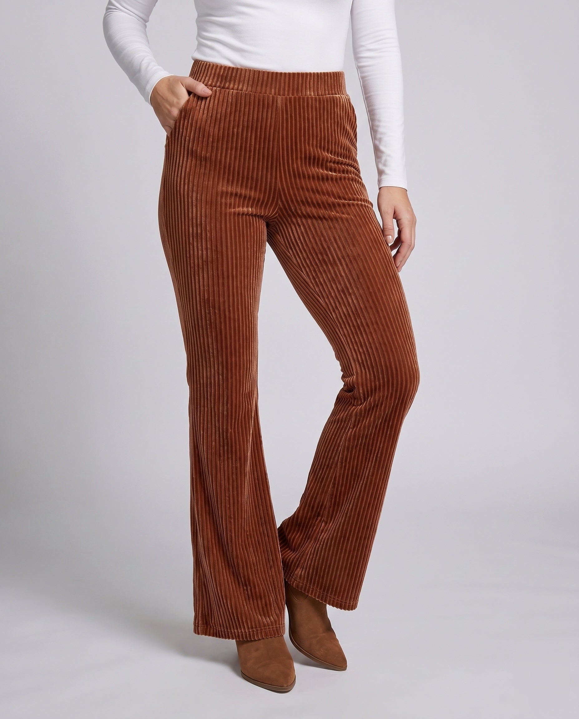 Product 15639221436746 - lower_body