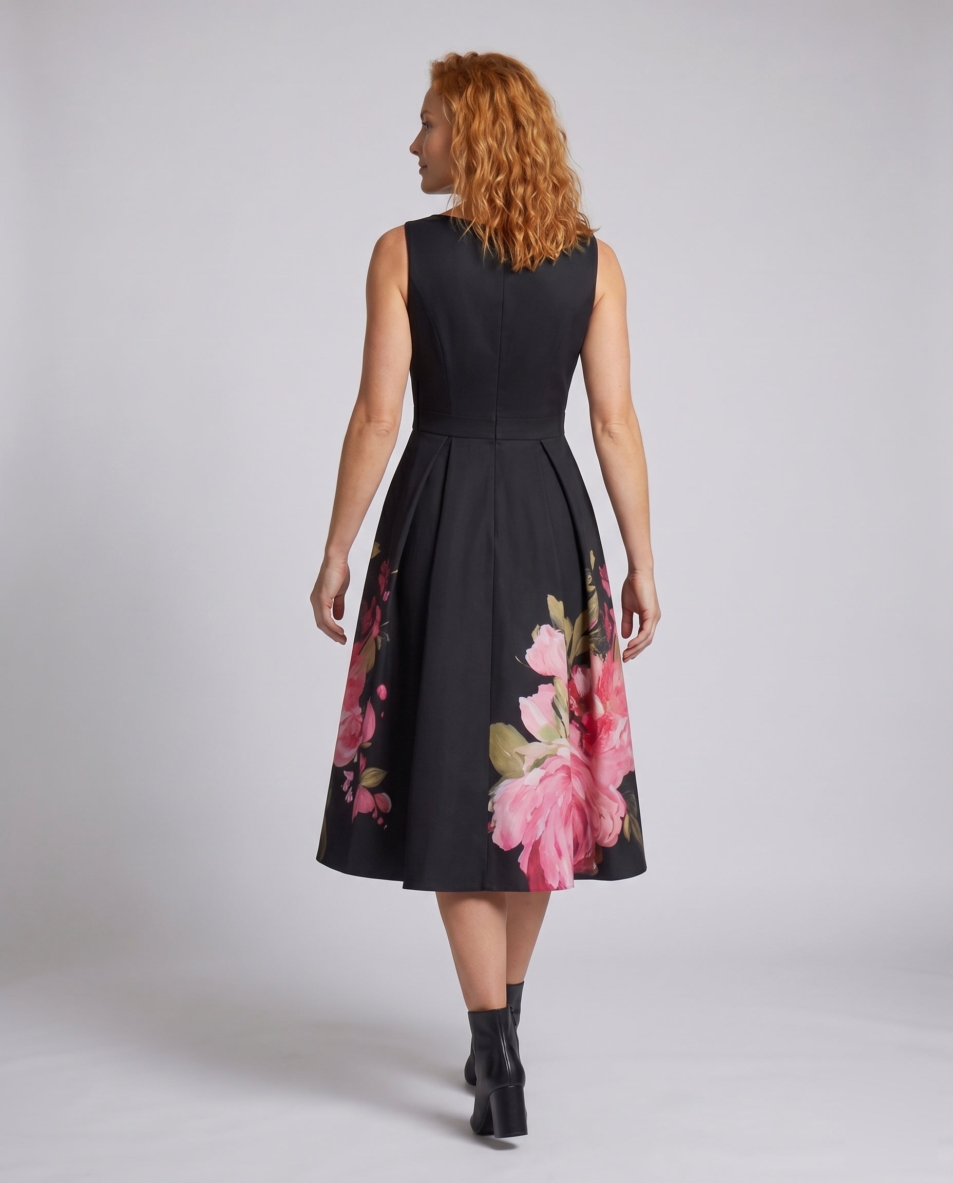 Product 15639221829962 - back_view