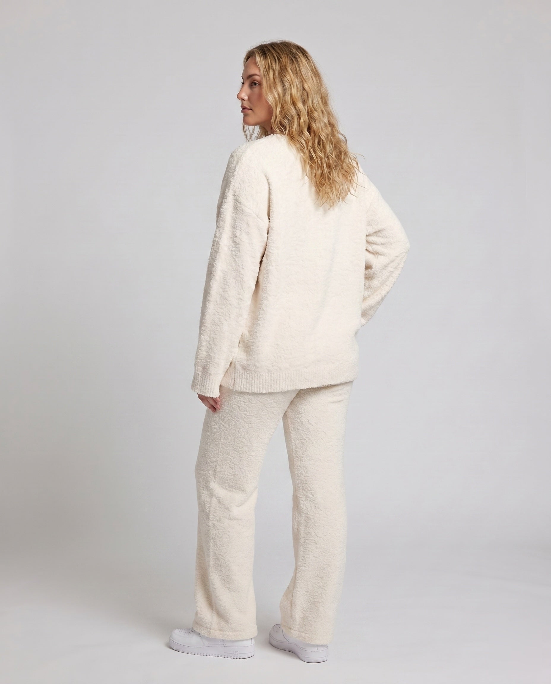 Product 15639224877386 - back_view