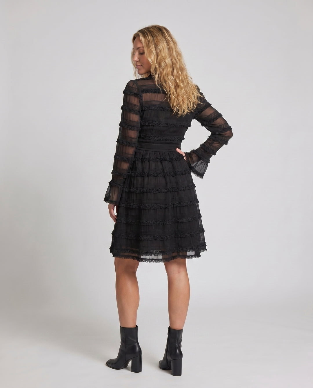 Product 15639225041226 - back_view