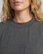 Product 15639225073994 - close_up_detail