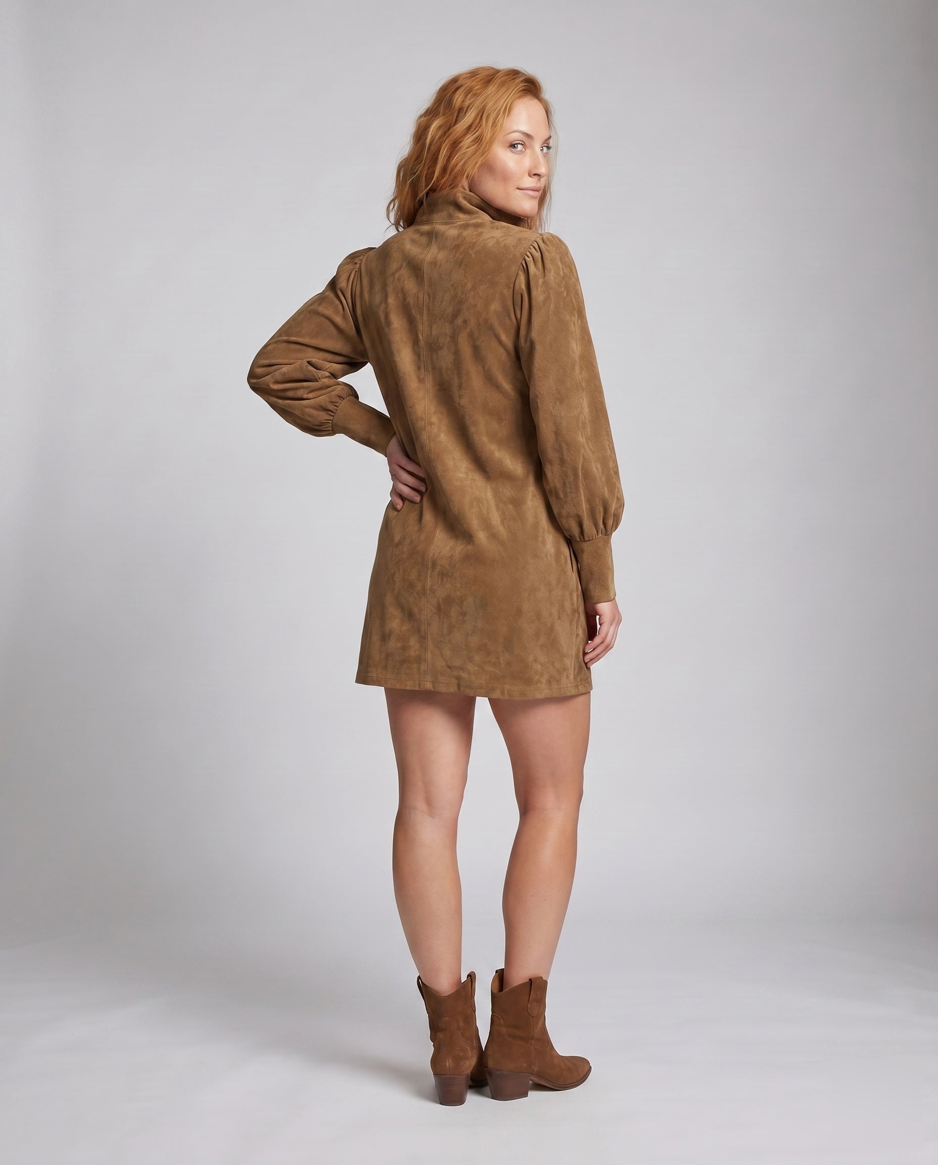 Product 15639225663818 - back_view
