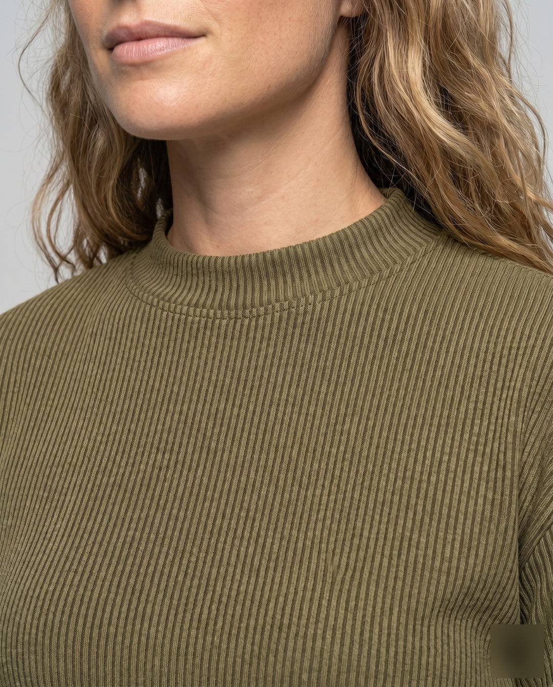 Product 15639229202762 - close_up_detail