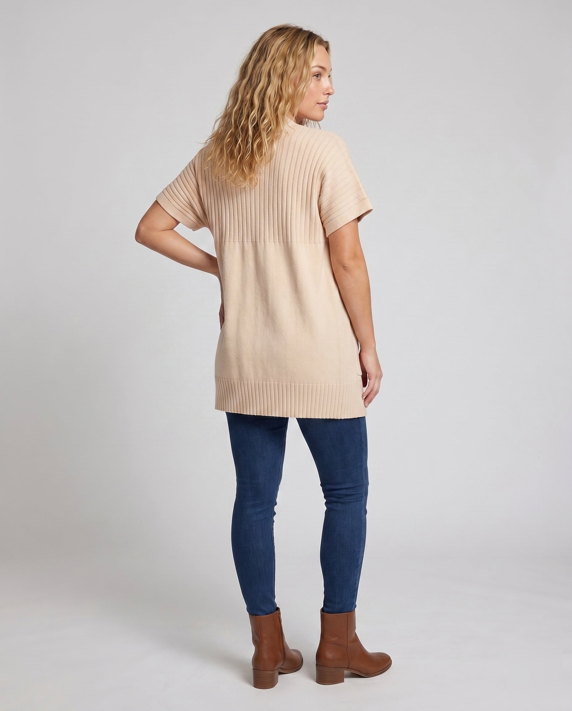 Product 15639235002698 - back_view