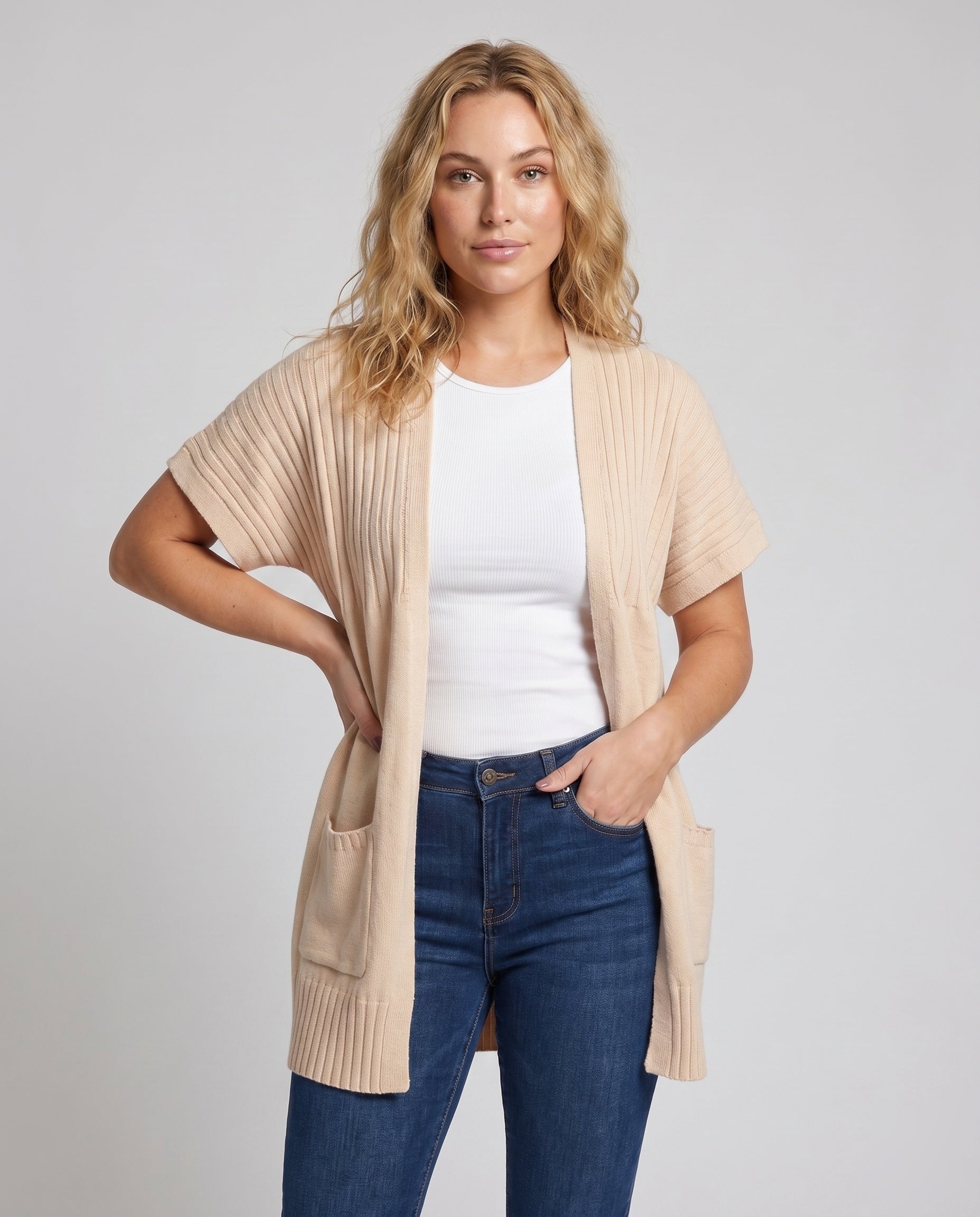 Product 15639235002698 - upper_body