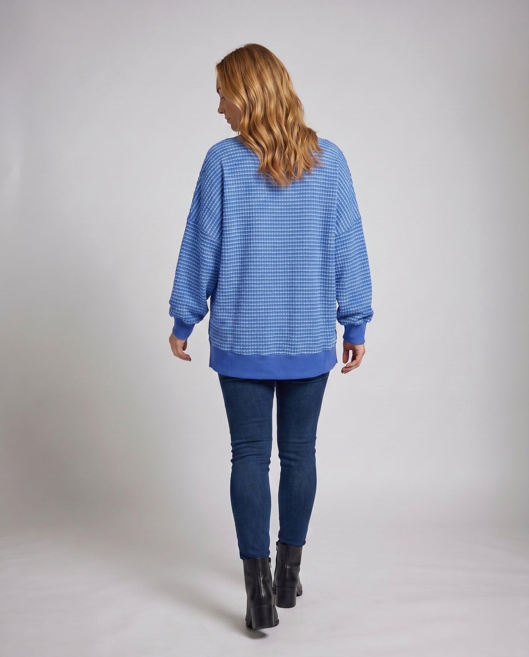 Product 15639236182346 - back_view