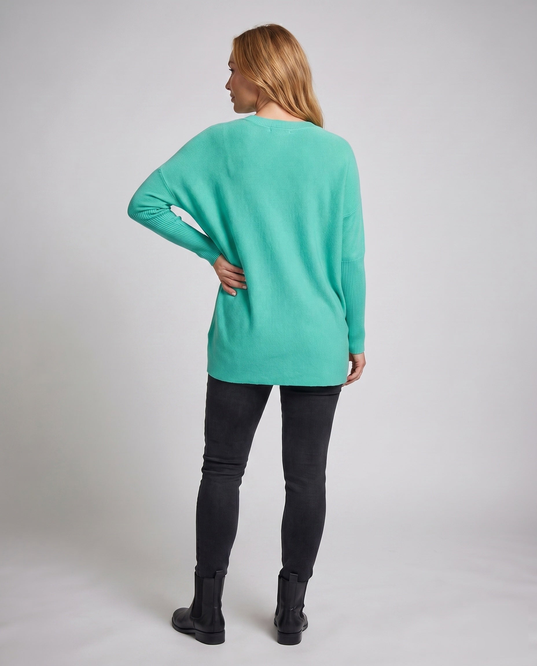 Product 15639236411722 - back_view