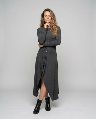 Damen Asymmetrisches Maxikleid mit langen Ärmeln und seitlichem Schlitz