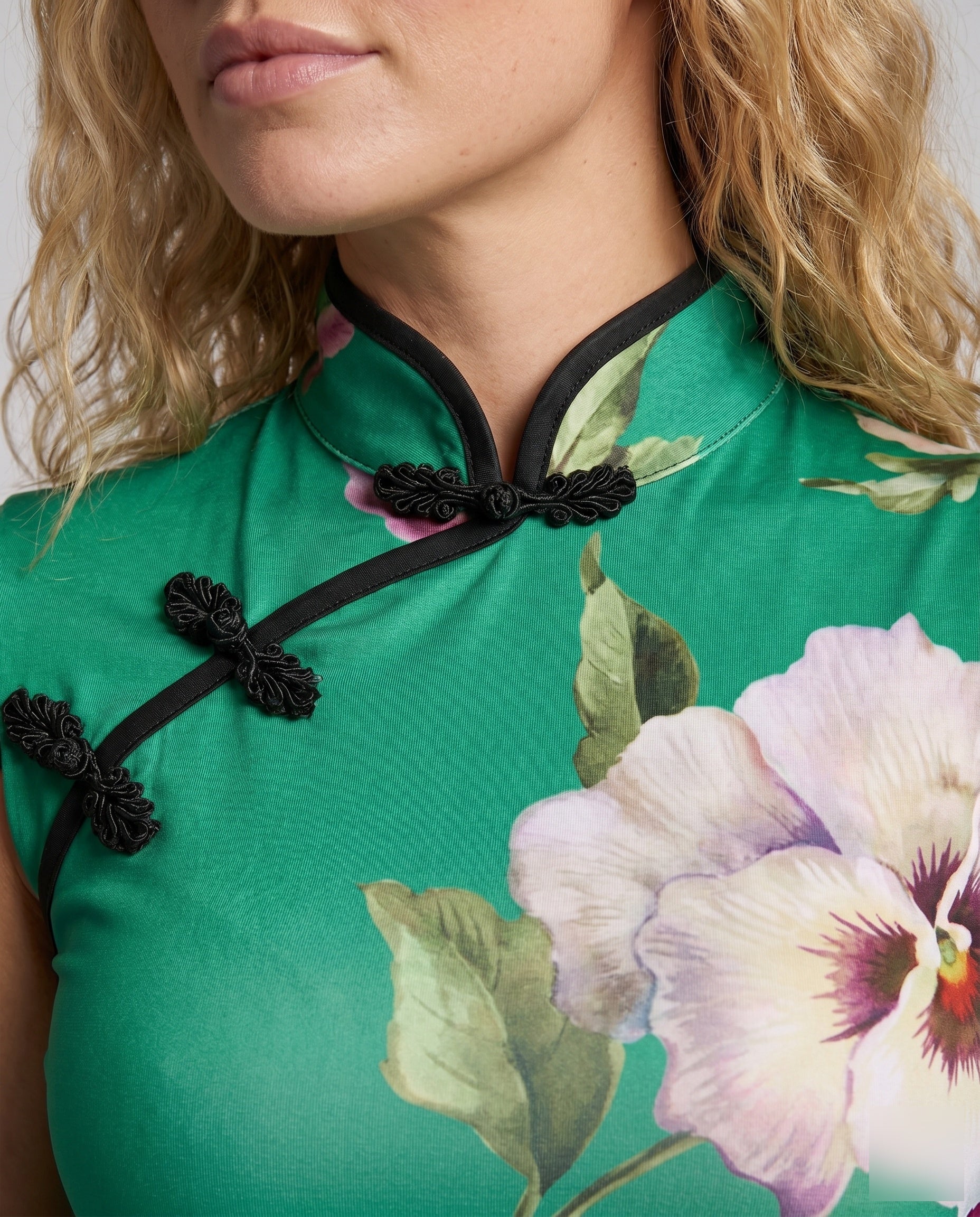 Product 15641109922122 - close_up_detail