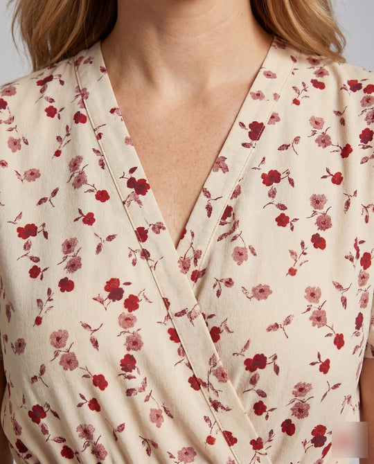 Product 15641110053194 - close_up_detail