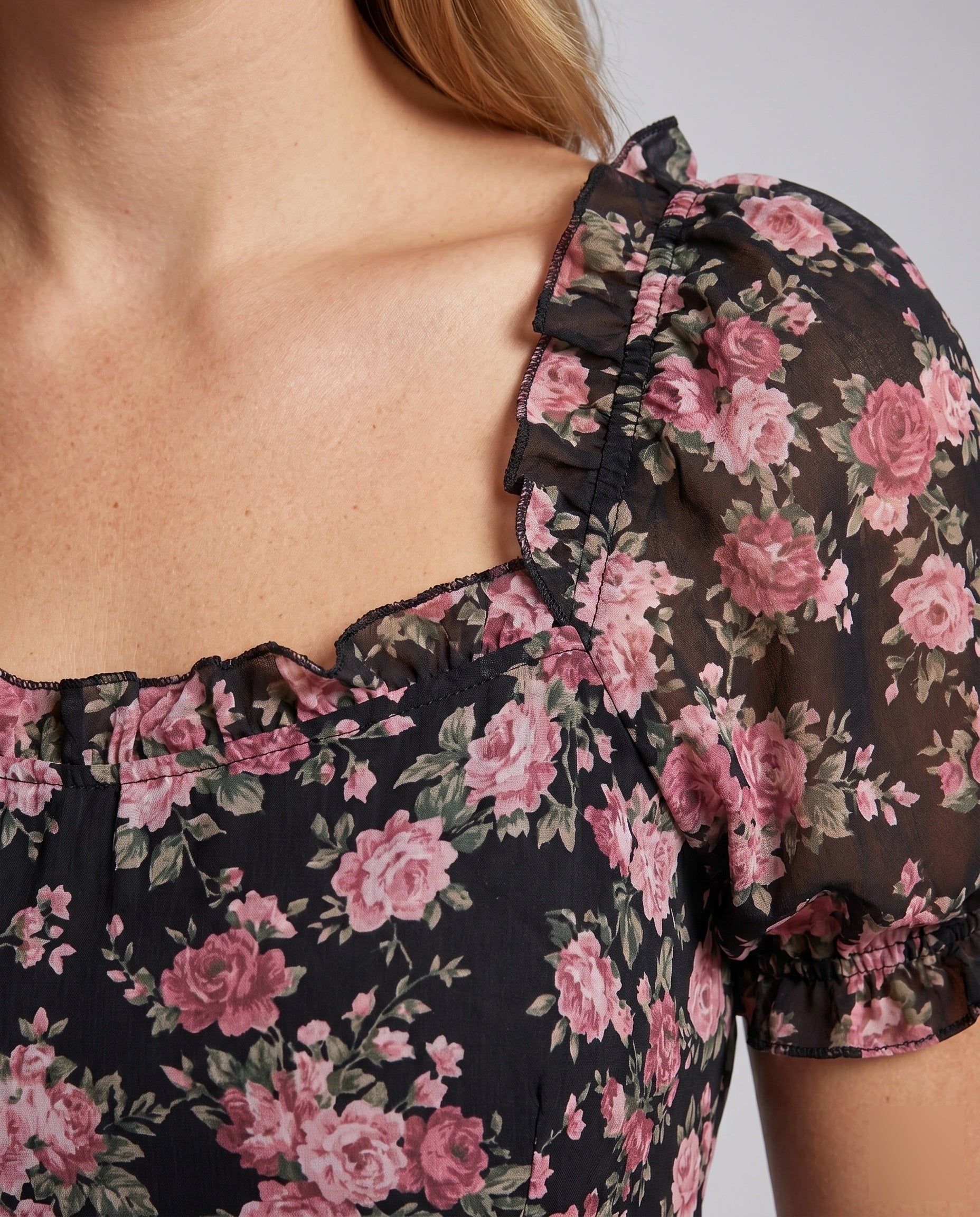 Product 15641110085962 - close_up_detail