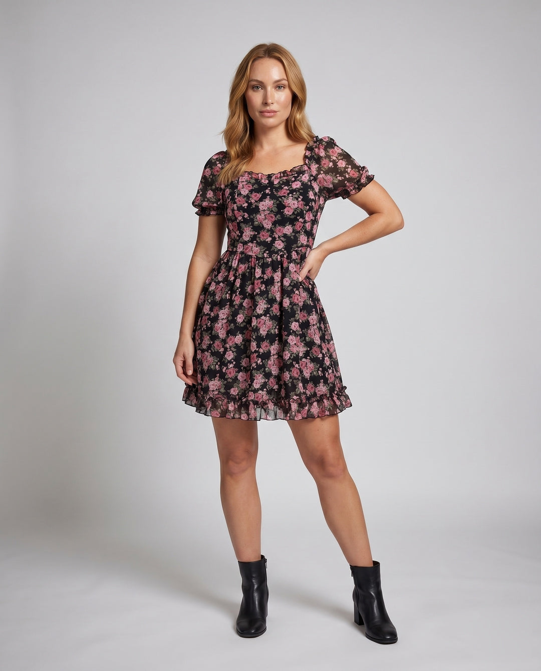 Product 15641110085962 - full_body_front