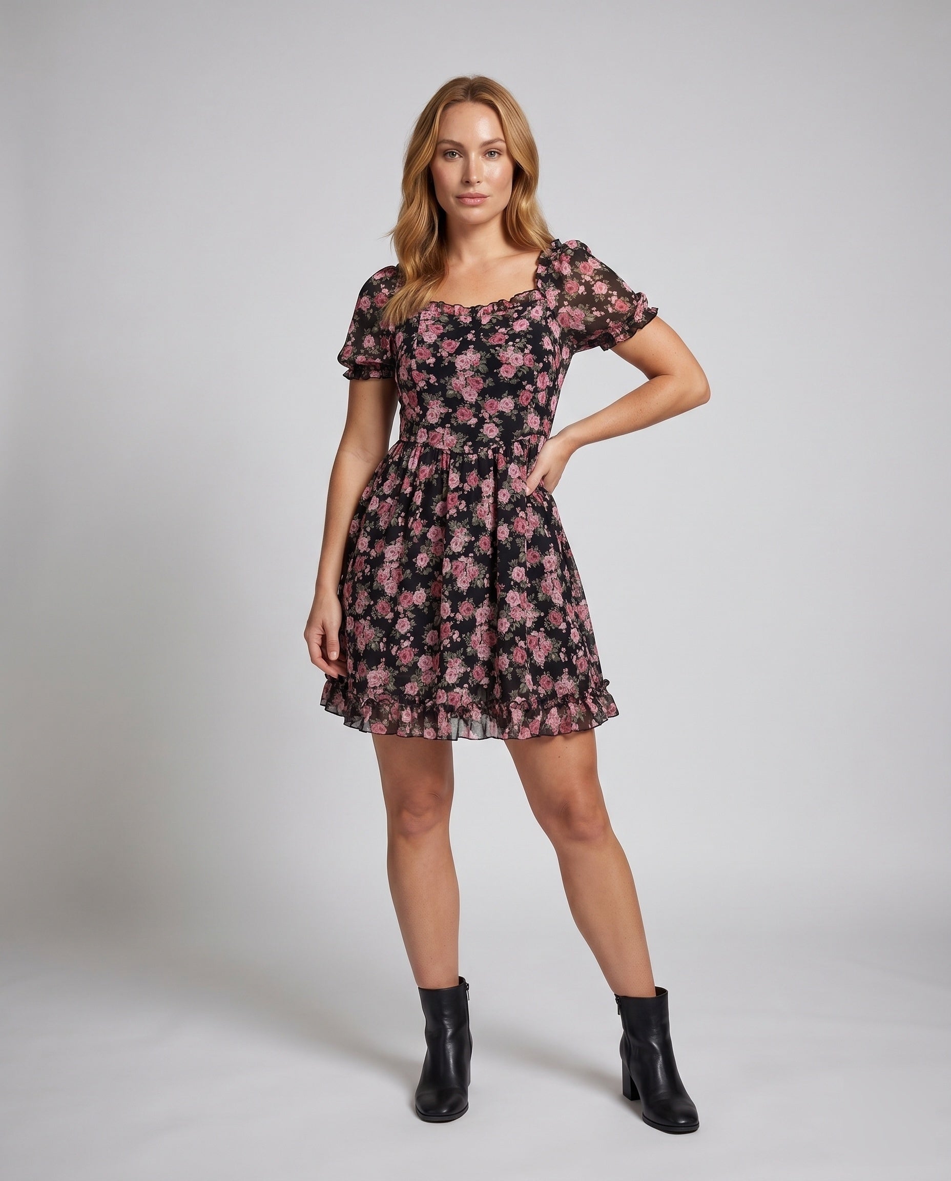 Product 15641110085962 - full_body_front