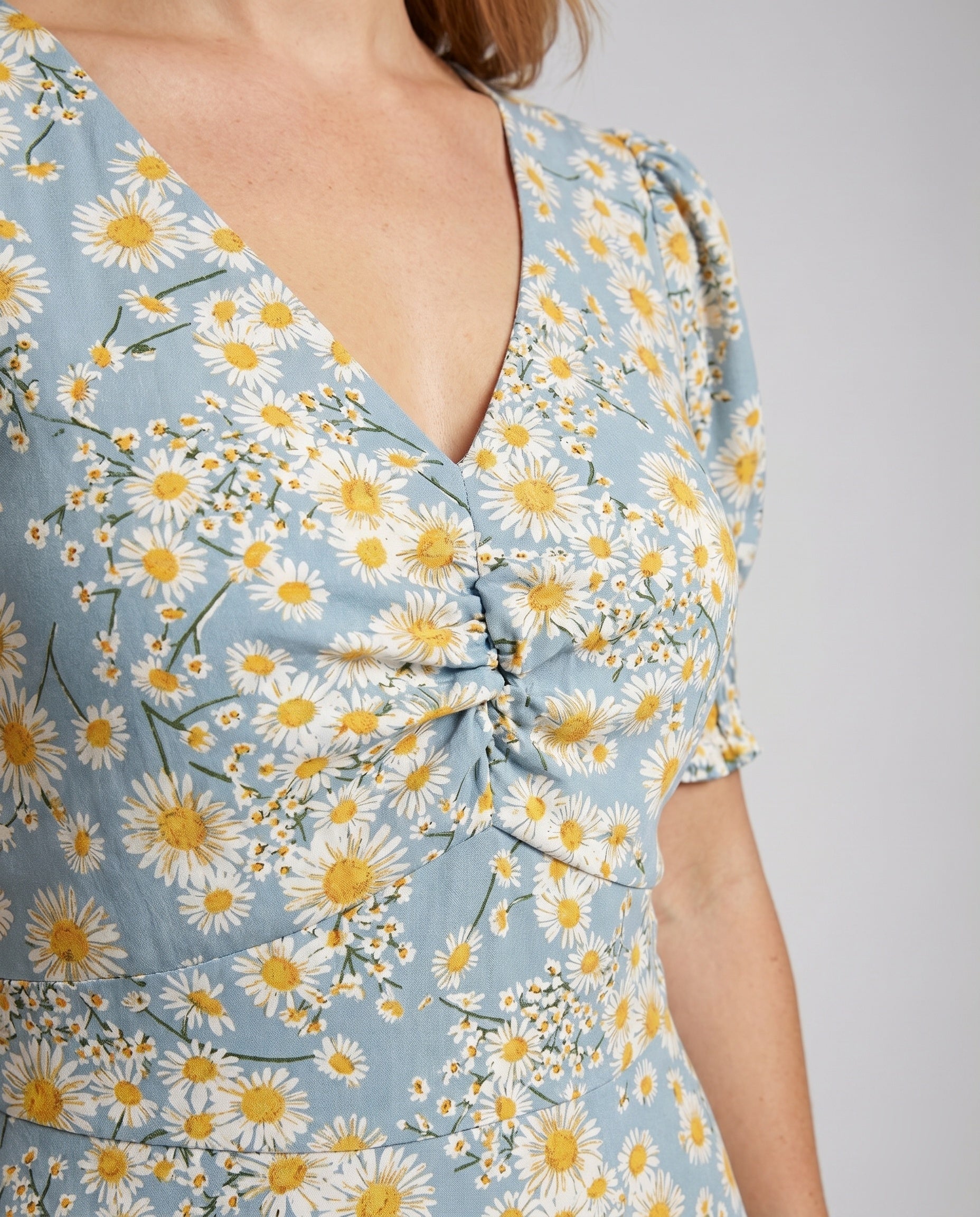Product 15641110544714 - close_up_detail