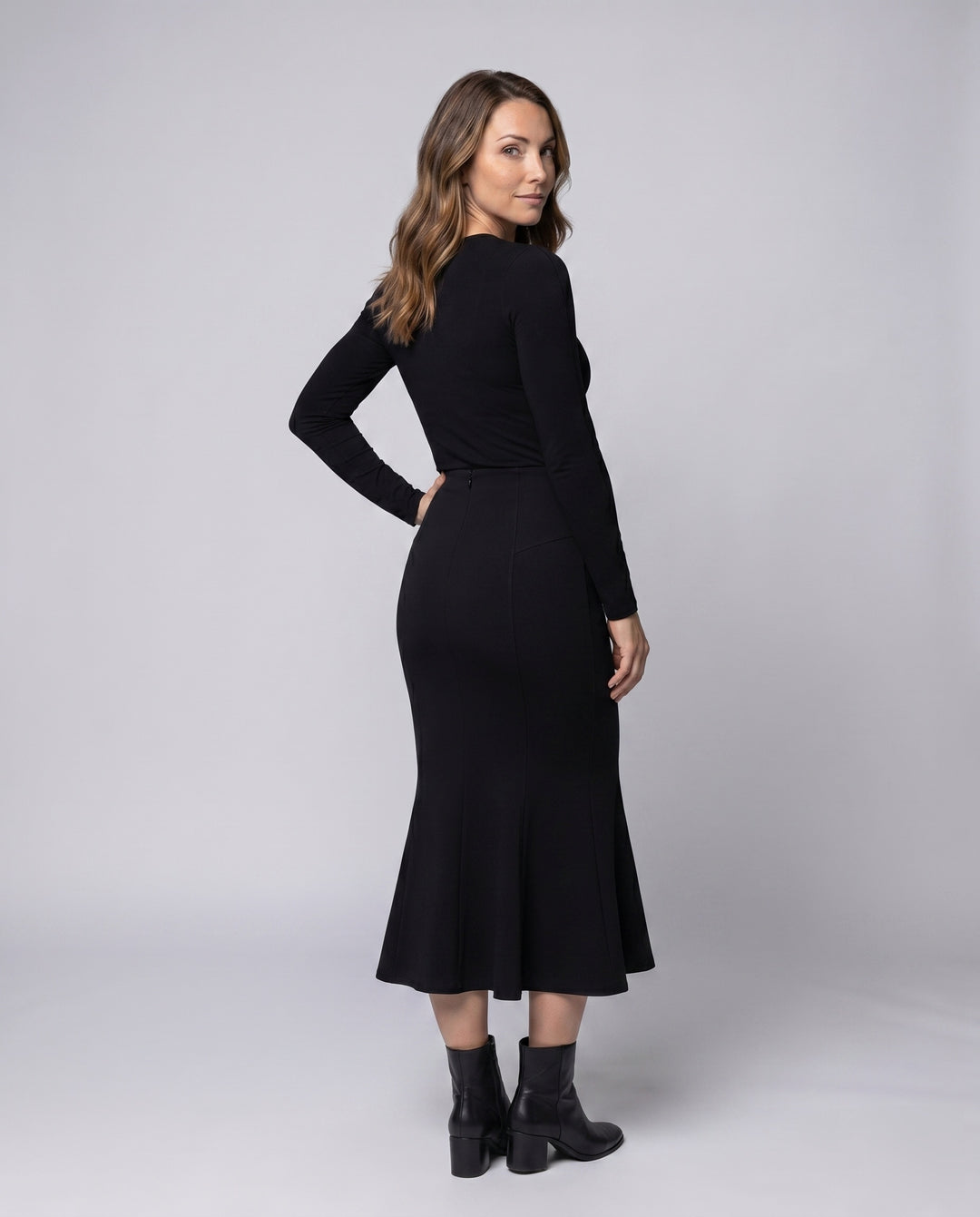 Product 15641114771786 - back_view