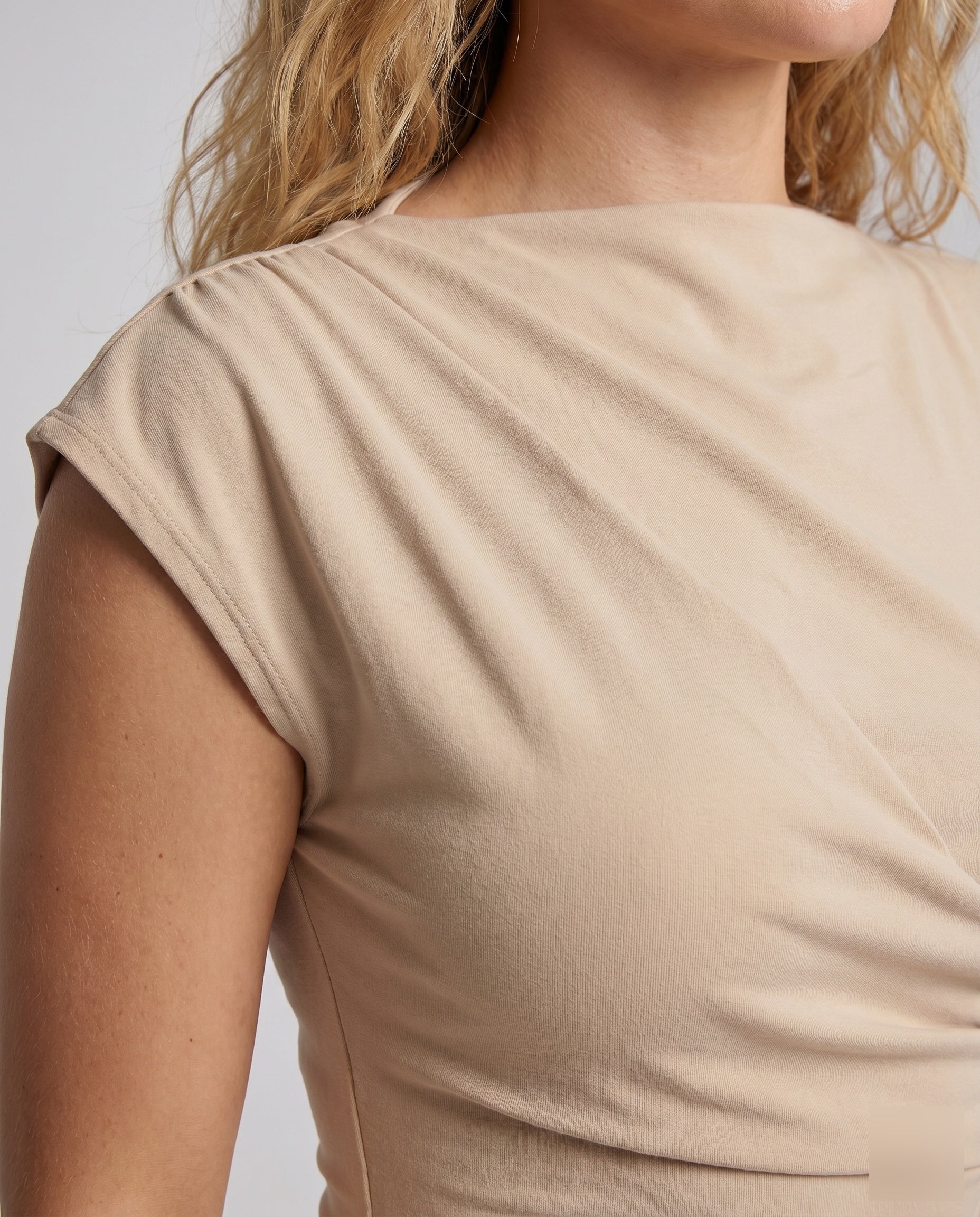 Product 15641116115274 - close_up_detail