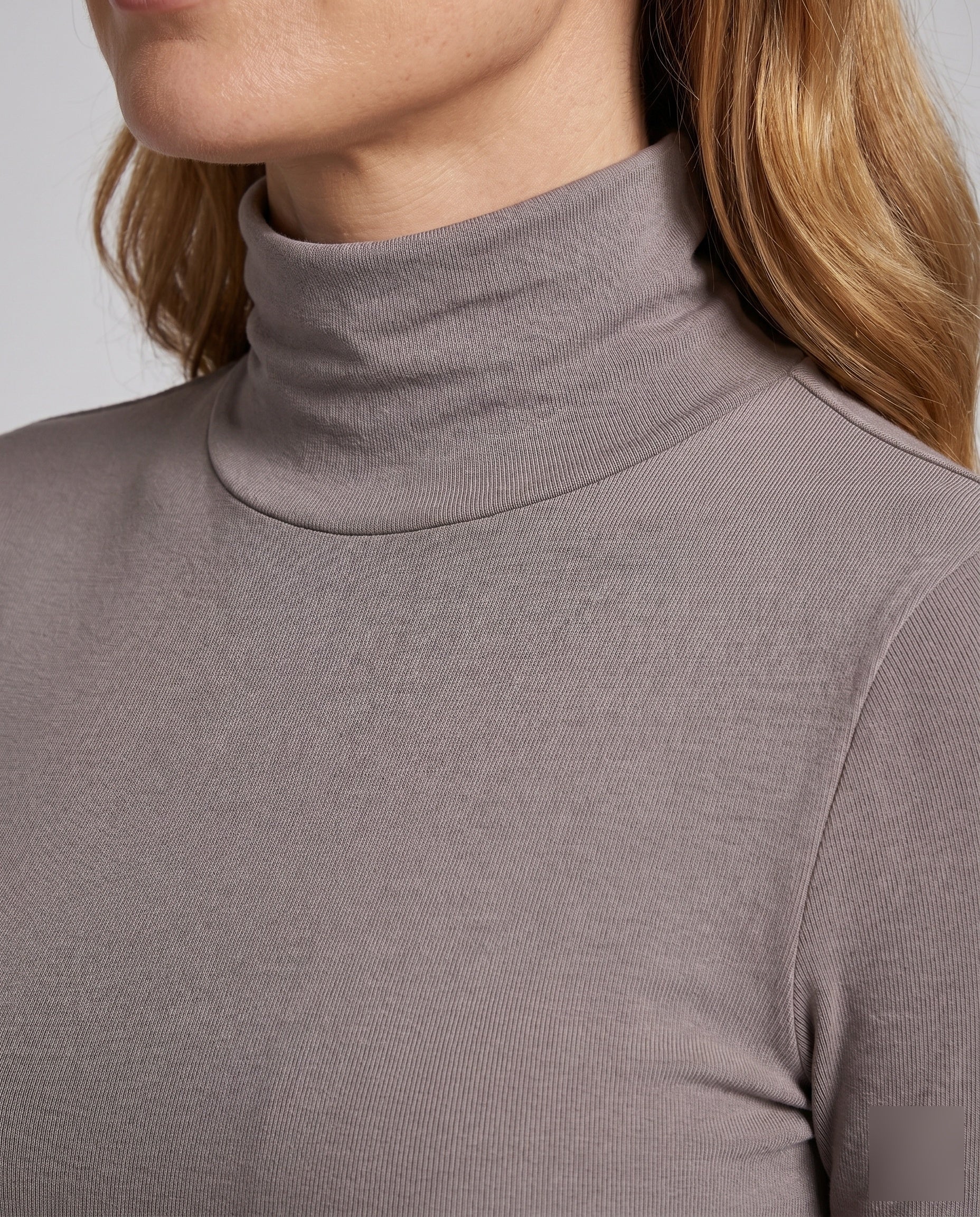 Product 15641116672330 - close_up_detail