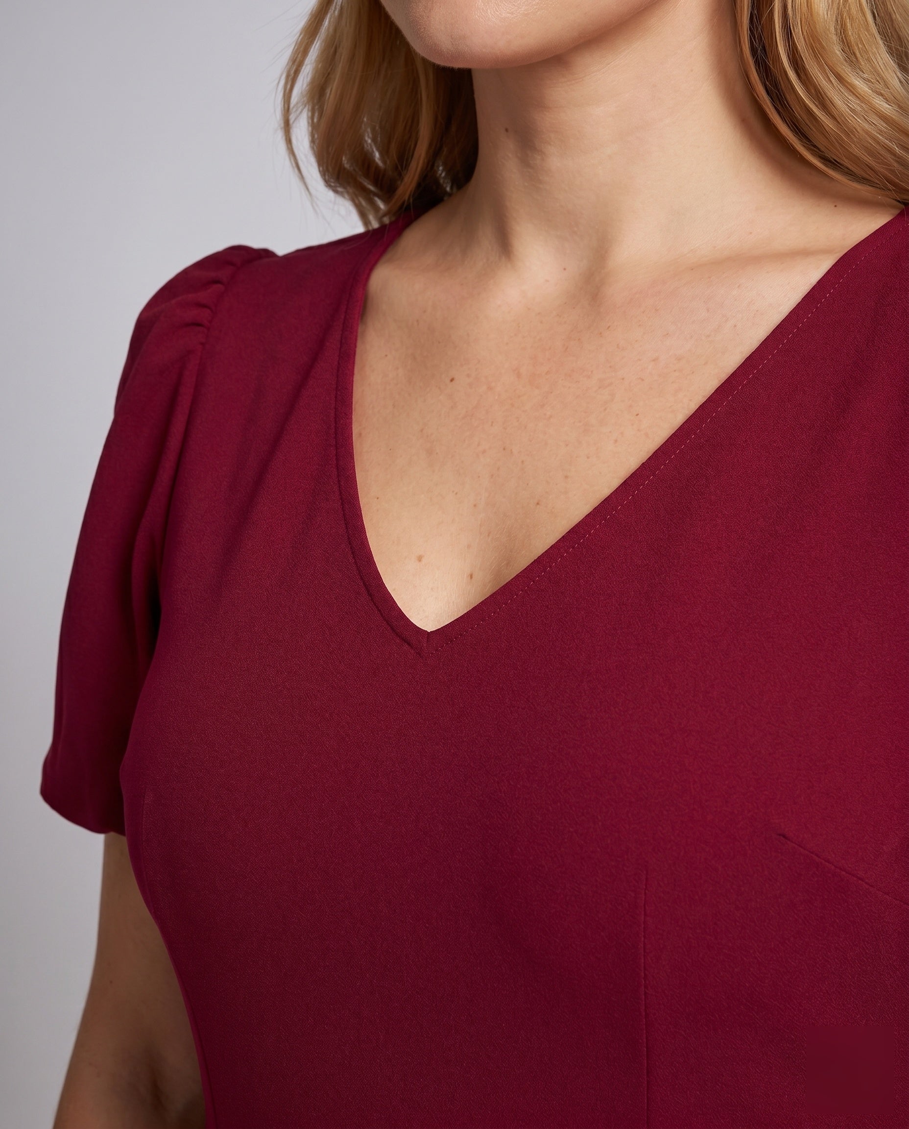 Product 15641116770634 - close_up_detail