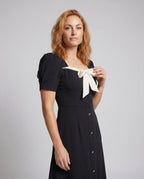 Damen Elegantes Kleid mit Puffärmeln und dekorativem Bindegürtel