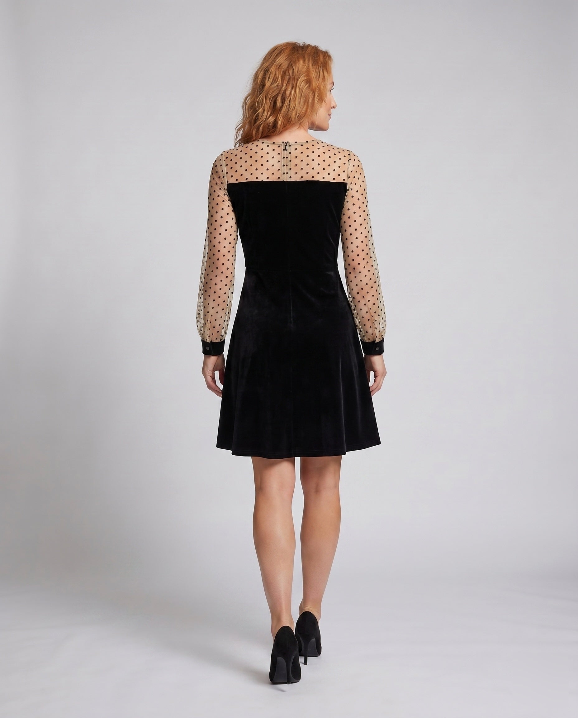 Product 15641117294922 - back_view