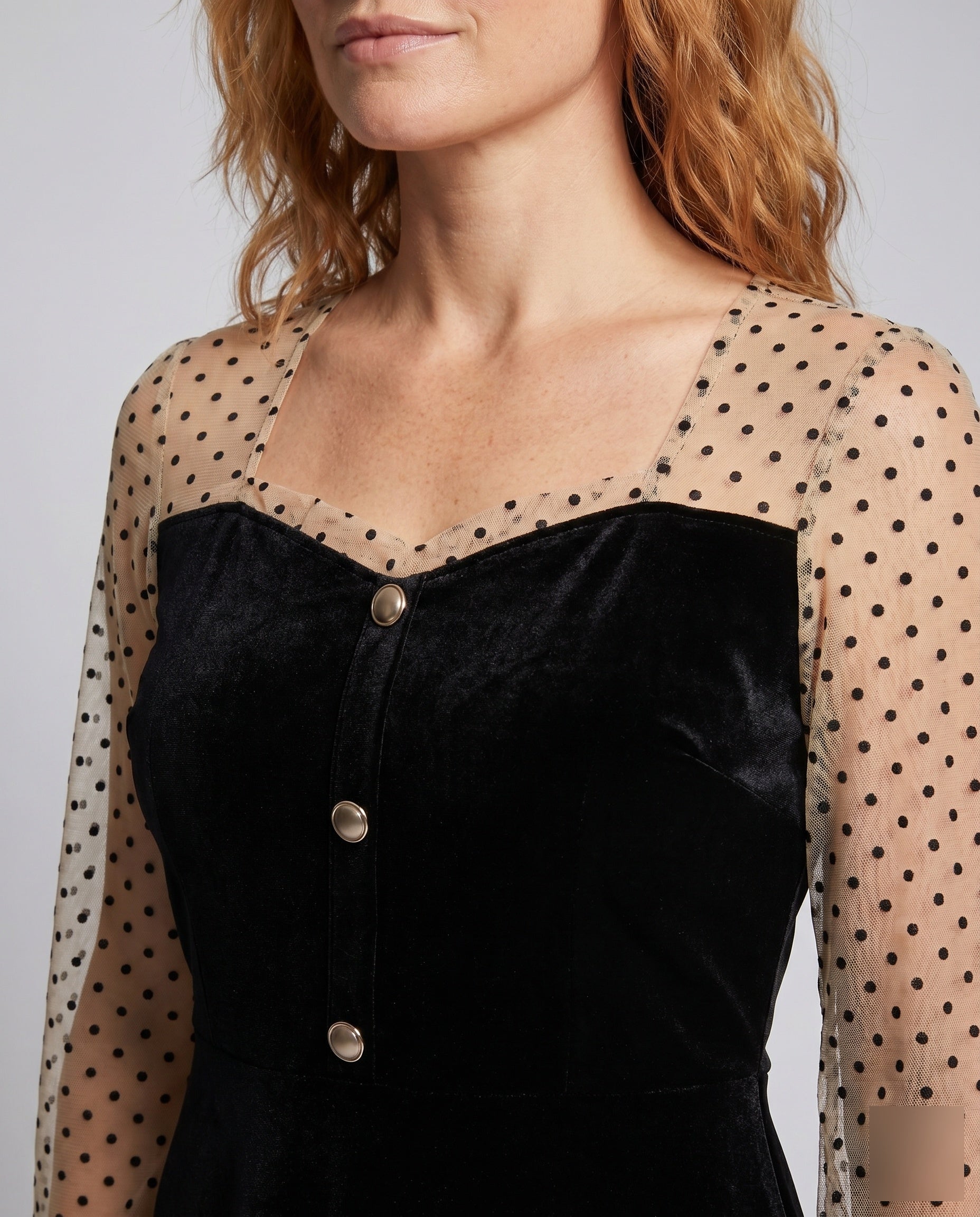 Product 15641117294922 - close_up_detail