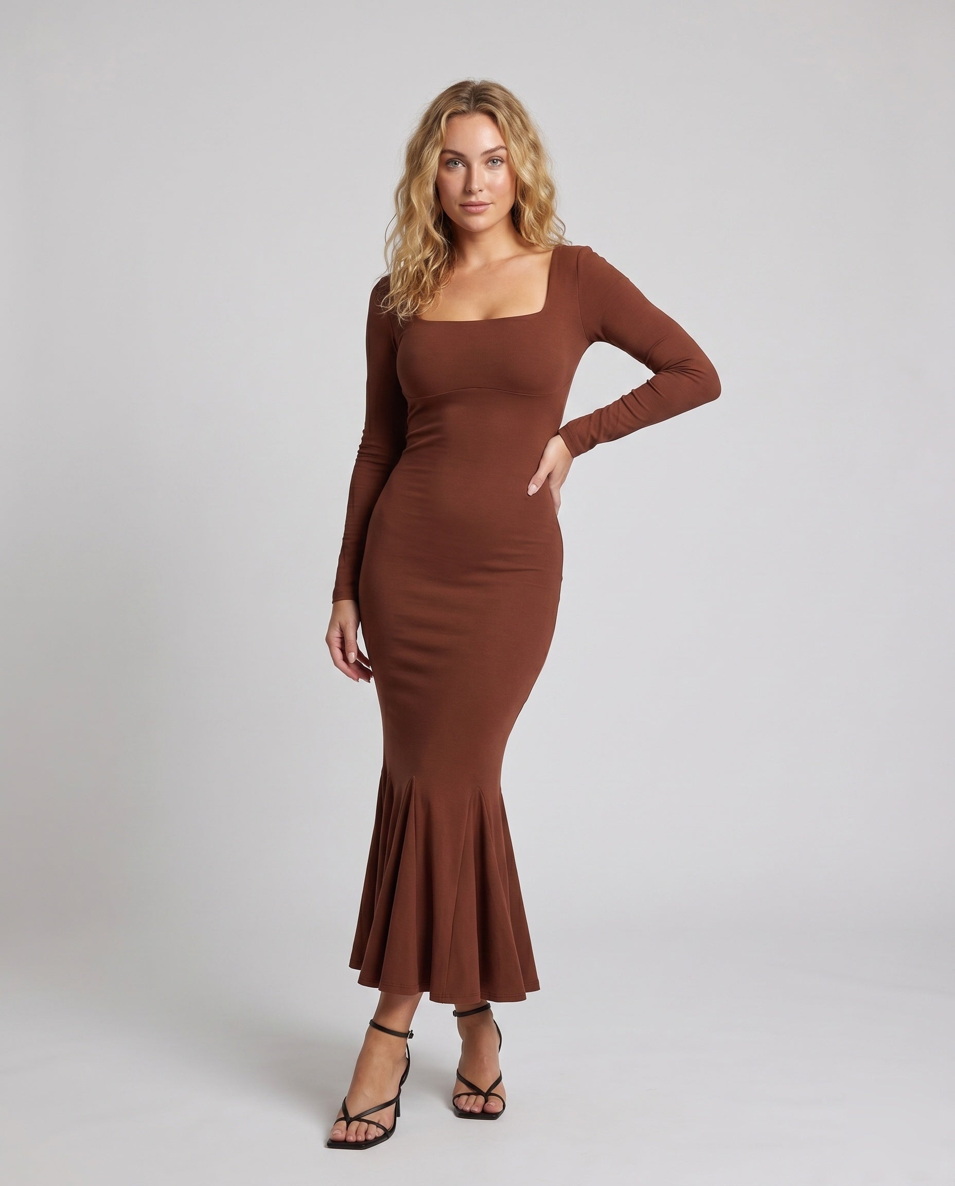 Product 15641118638410 - full_body_front