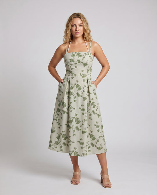 Product 15641118736714 - full_body_front
