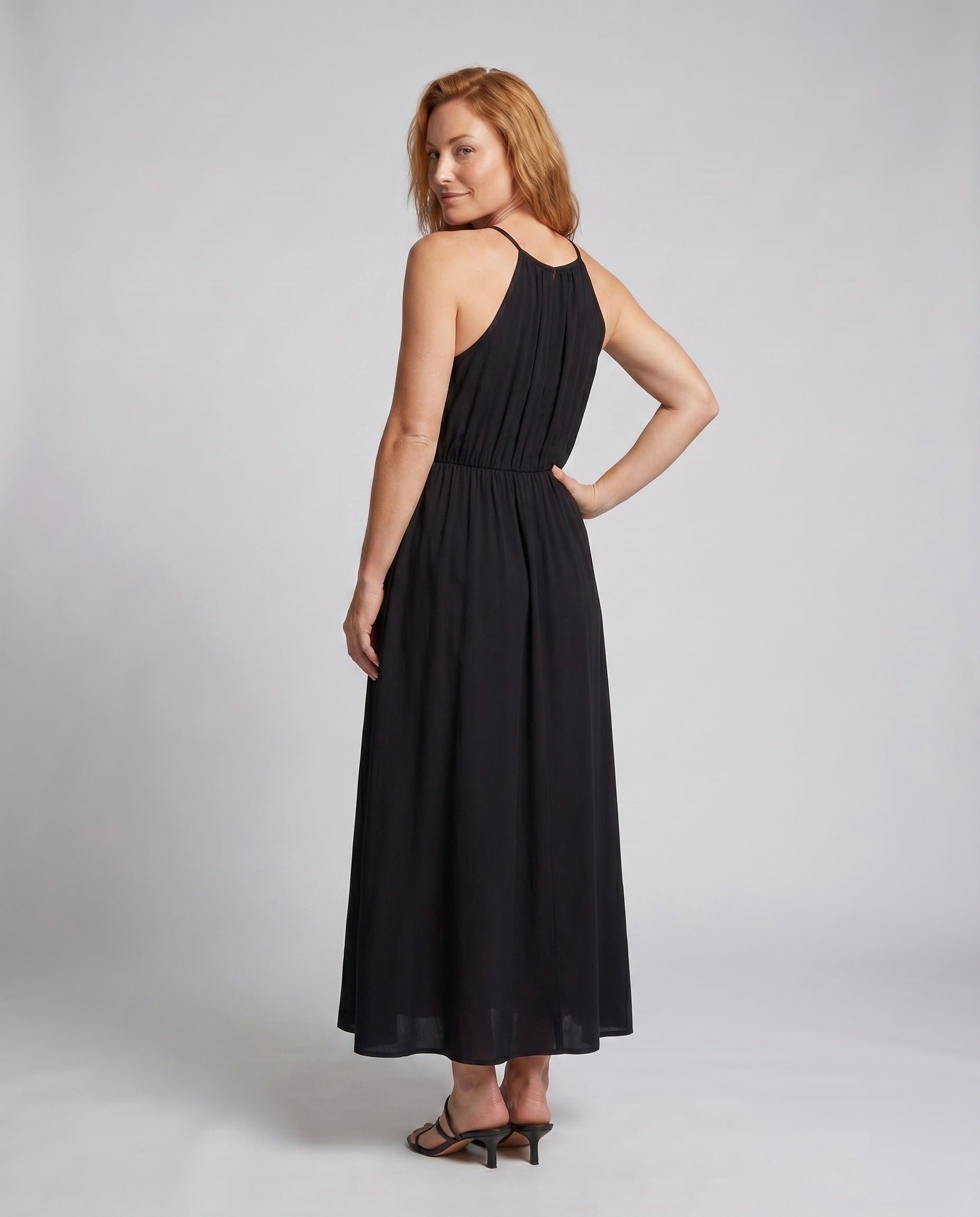Product 15641119490378 - back_view