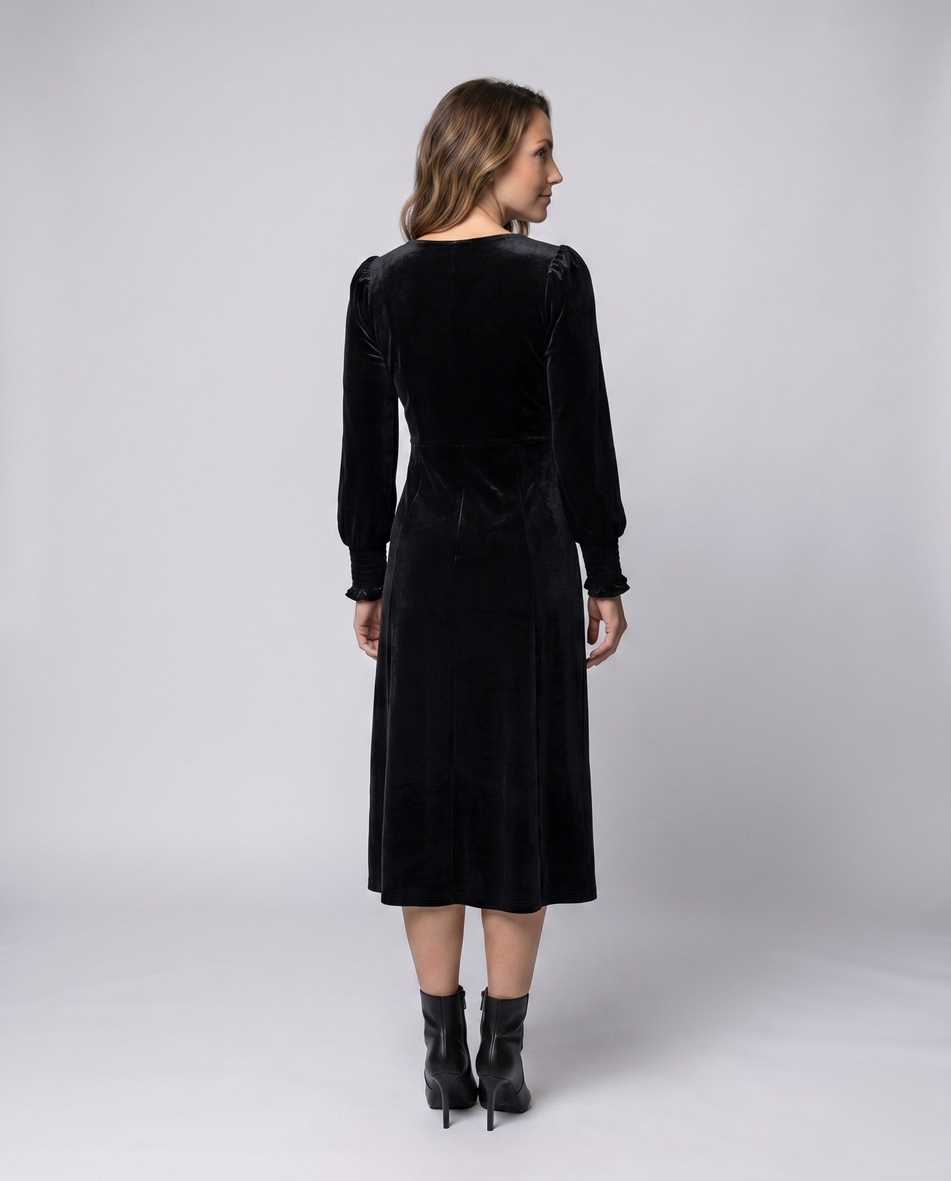 Product 15641119981898 - back_view