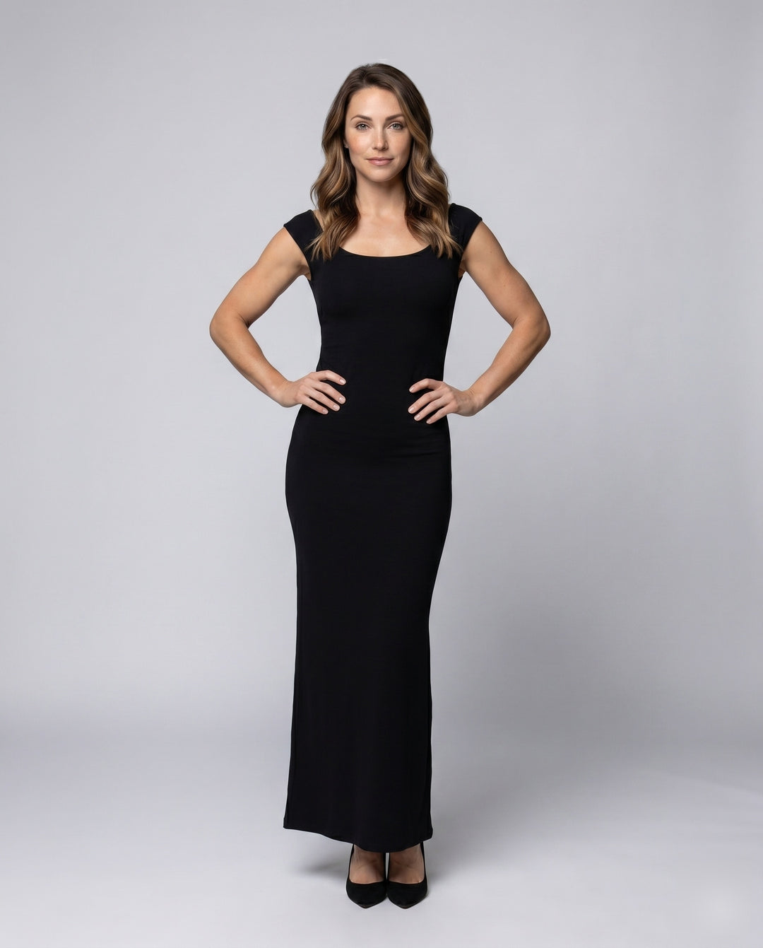 Product 15641120244042 - full_body_front