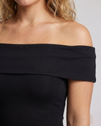 Product 15641122177354 - close_up_detail