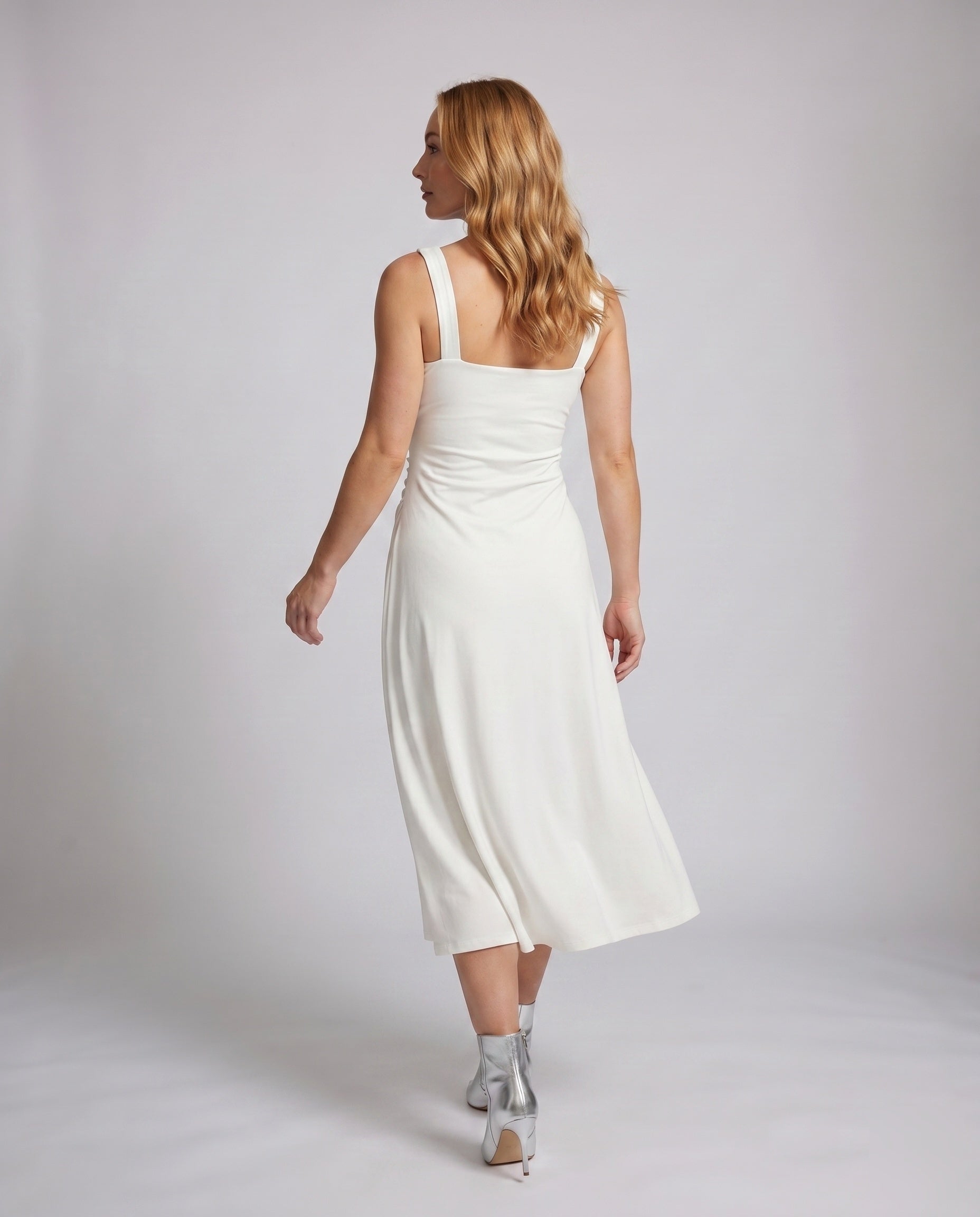 Product 15641123389770 - back_view