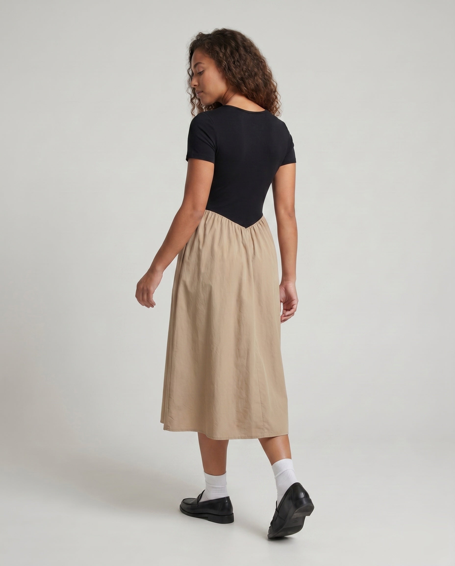 Product 15641124438346 - back_view